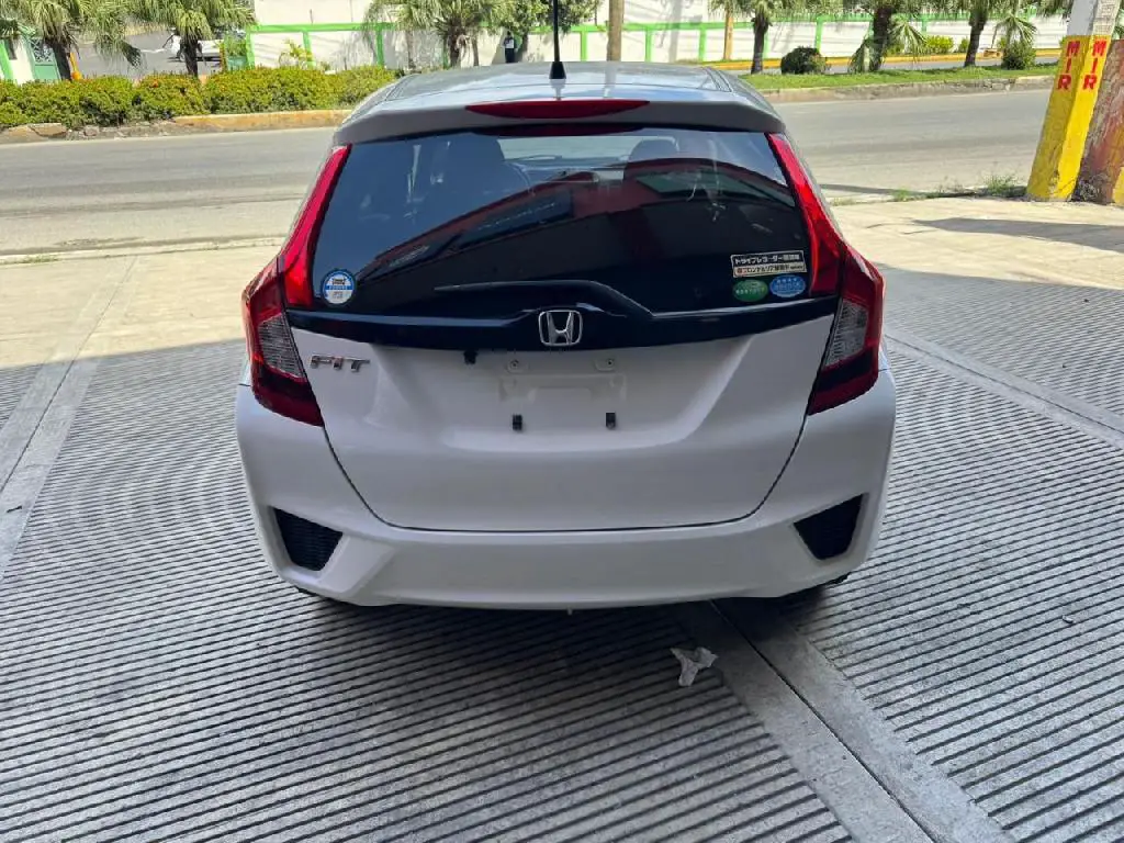 Honda Fit 2018 en excelentes condiciones Foto 7255317-4.jpg
