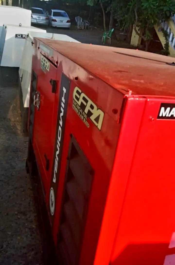 PLANTA ELÉCTRICA HIMOINSA CON MOTOR KUBOTA DE 20 KW SUPER SILENCIOSA D Foto 7255407-2.jpg