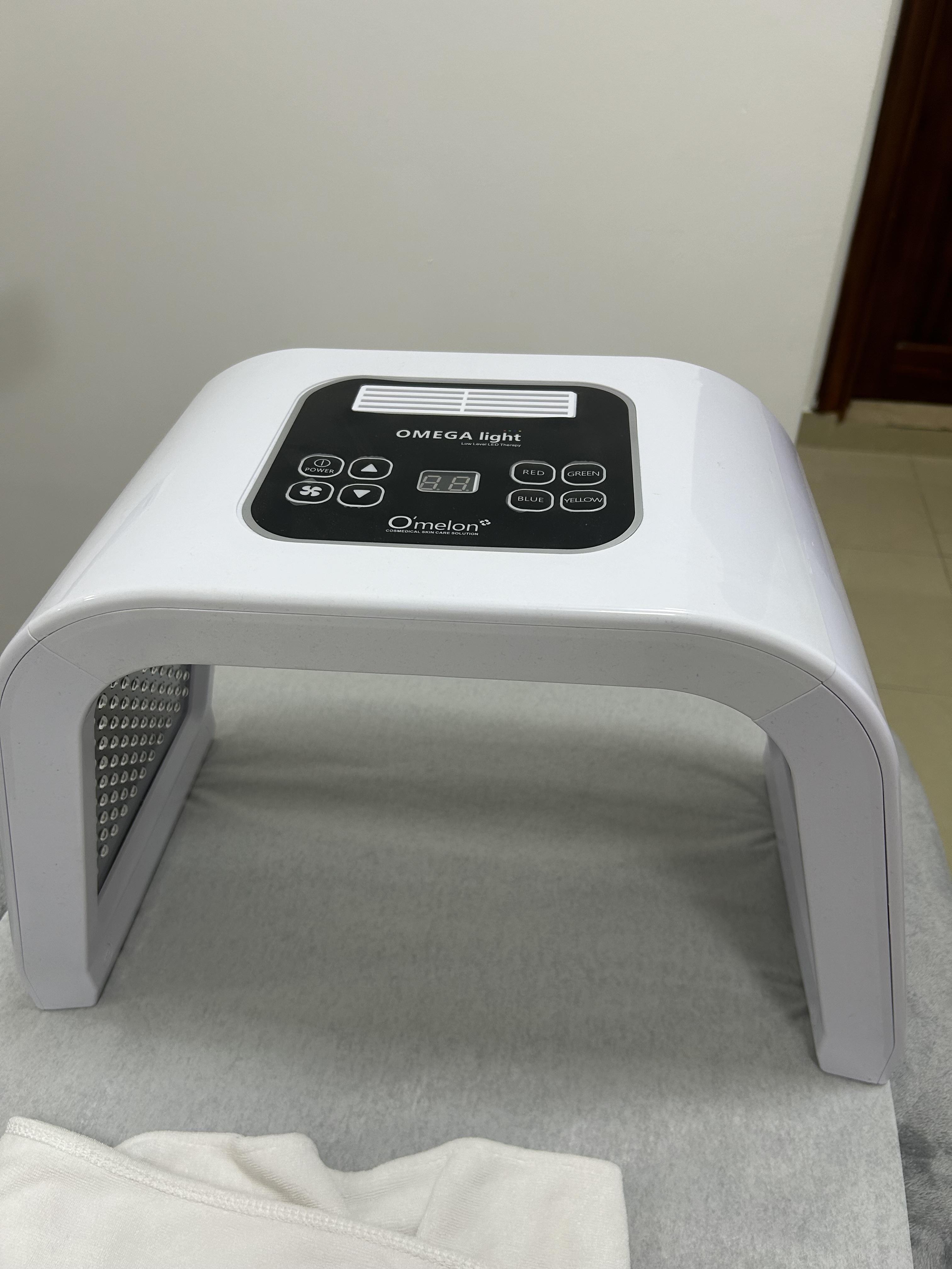 Máquina de fototerapia  Foto 7255662-2.jpg