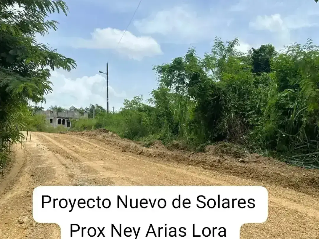 Nuevo Proyecto de Solares con Titulos Prox Ney Arias Lora y Av C de Ga Foto 7255829-6.jpg