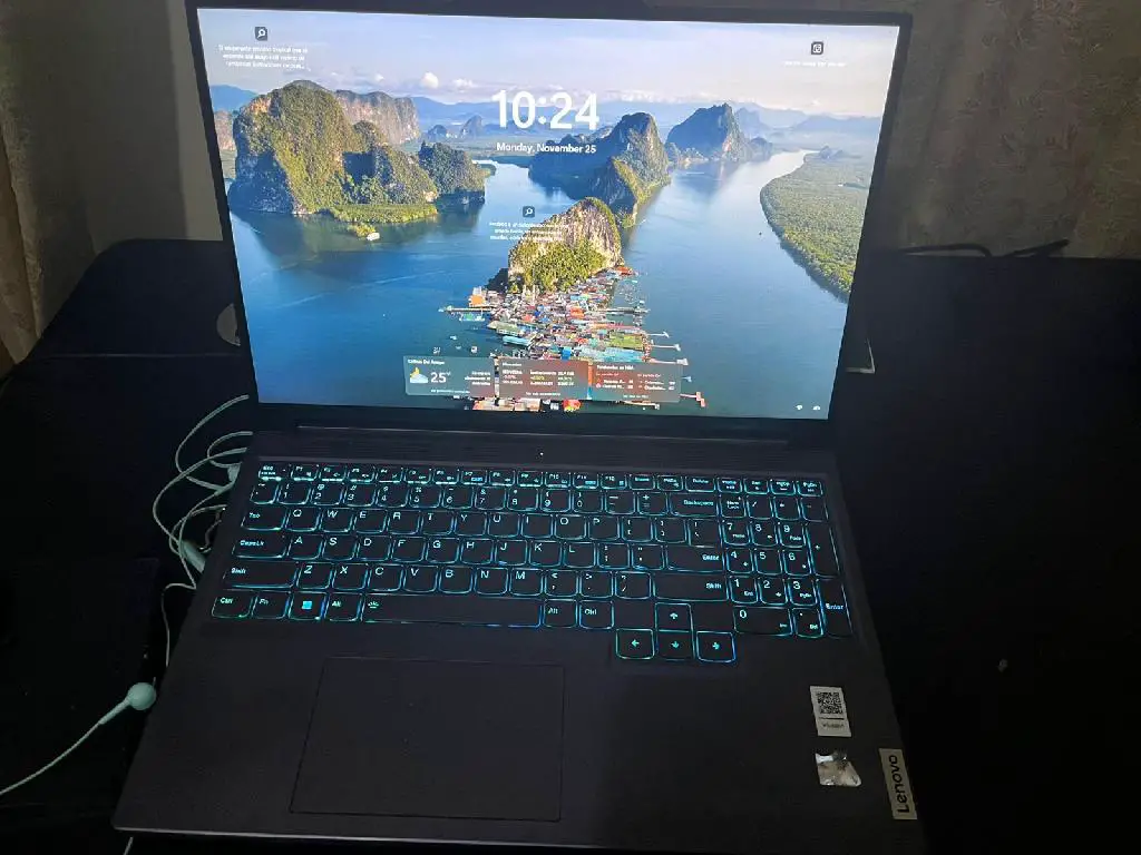 Laptop Lenovo Legion Slim 5 Foto 7255986-2.jpg