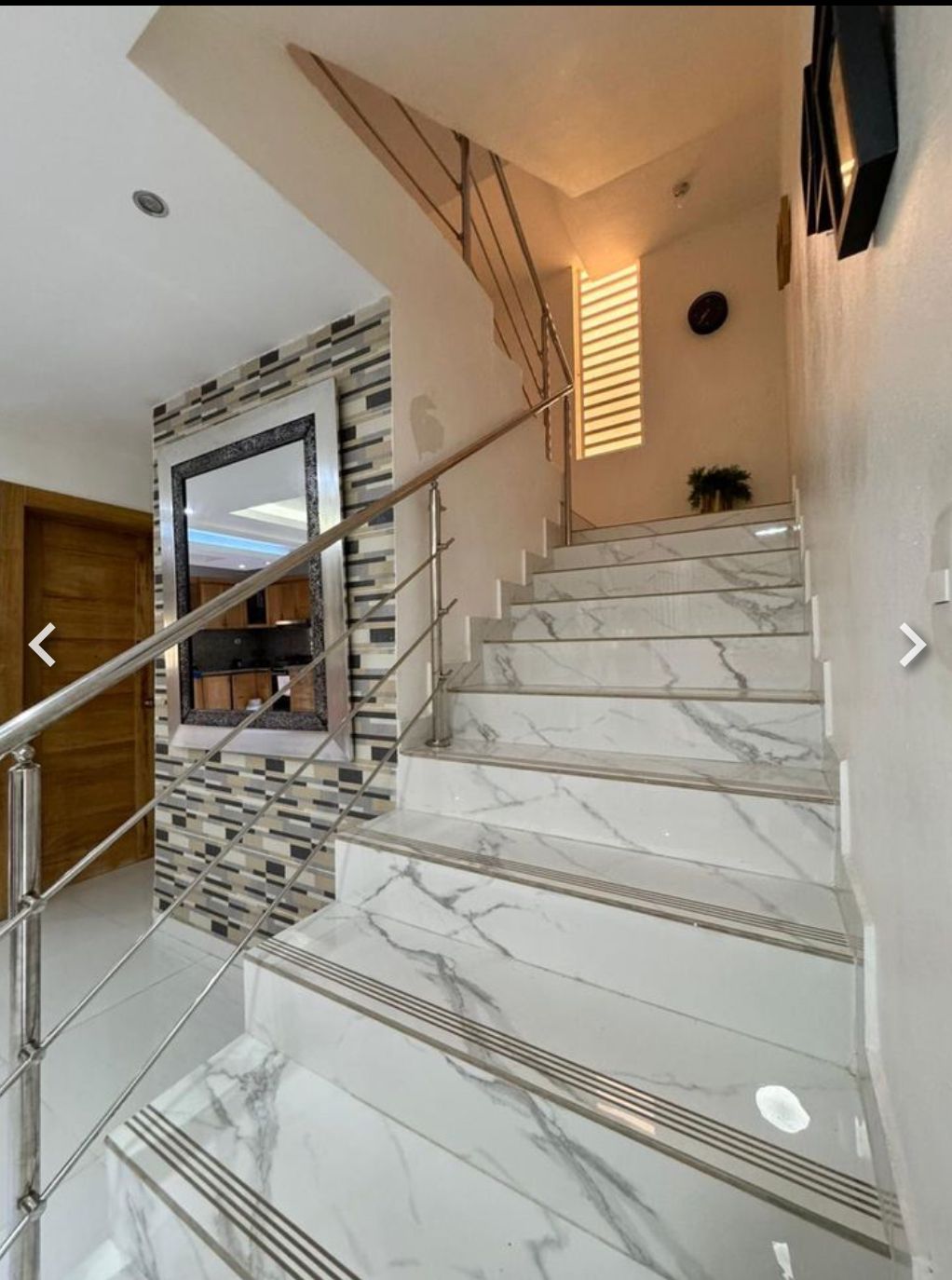 Se vende Amplia Casa en Santo Domingo Este Autopista de San Isidro  Foto 7256001-7.jpg