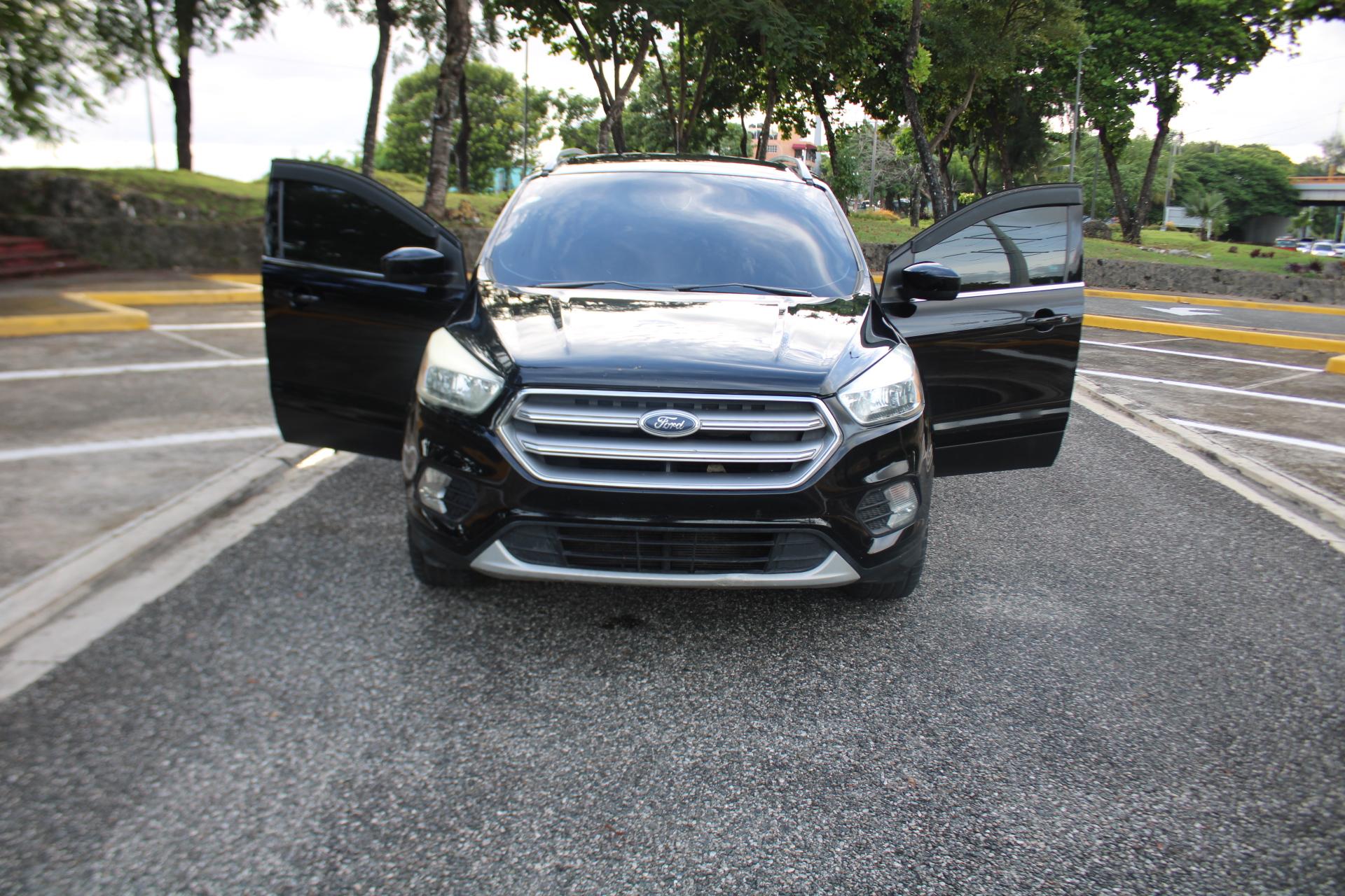 Ford Escape SE 2017 Excelentes condiciones precio negociable  Foto 7256103-2.jpg