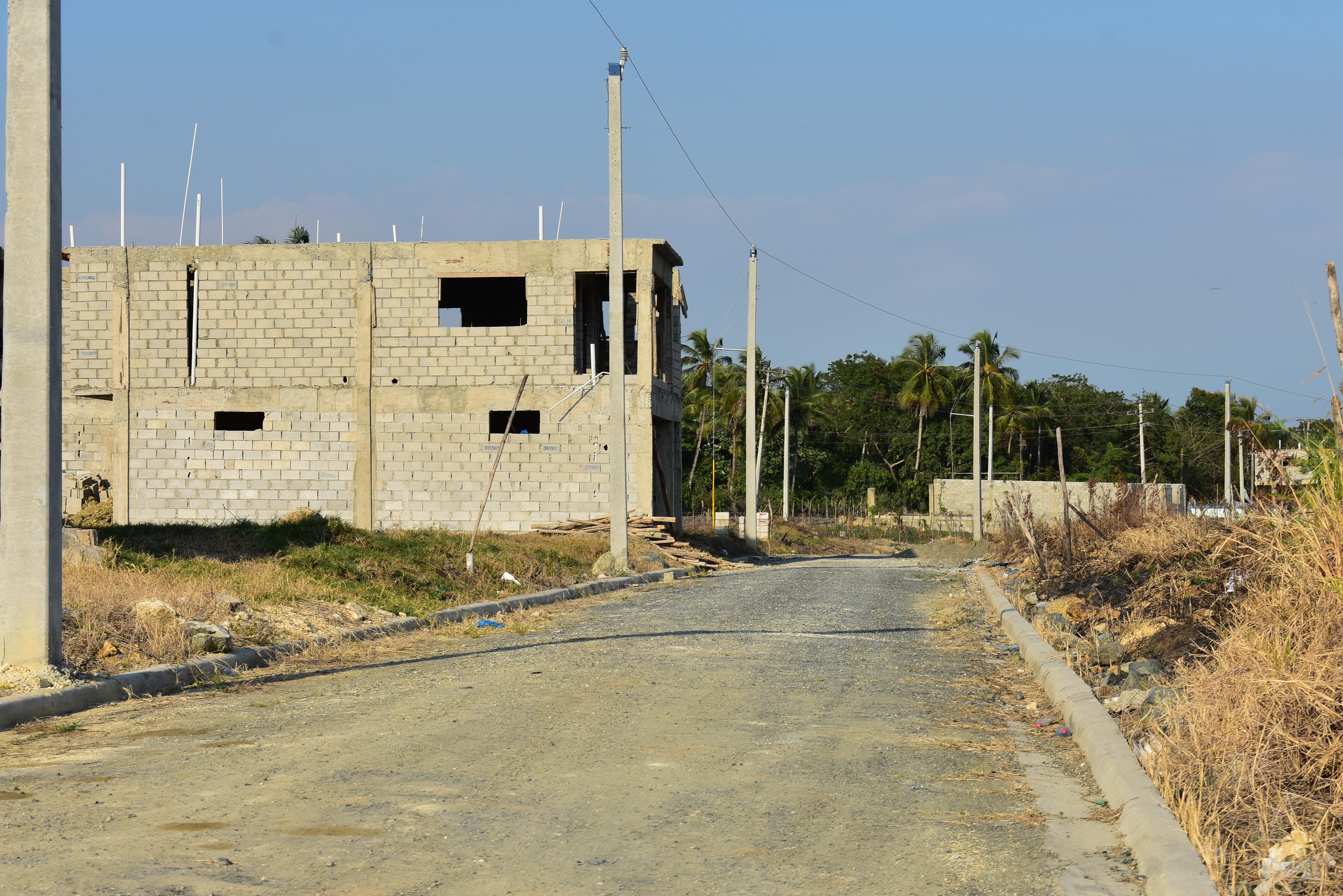 construye sin esperar solares financiados en santo domingo norte con f Foto 7256124-4.jpg