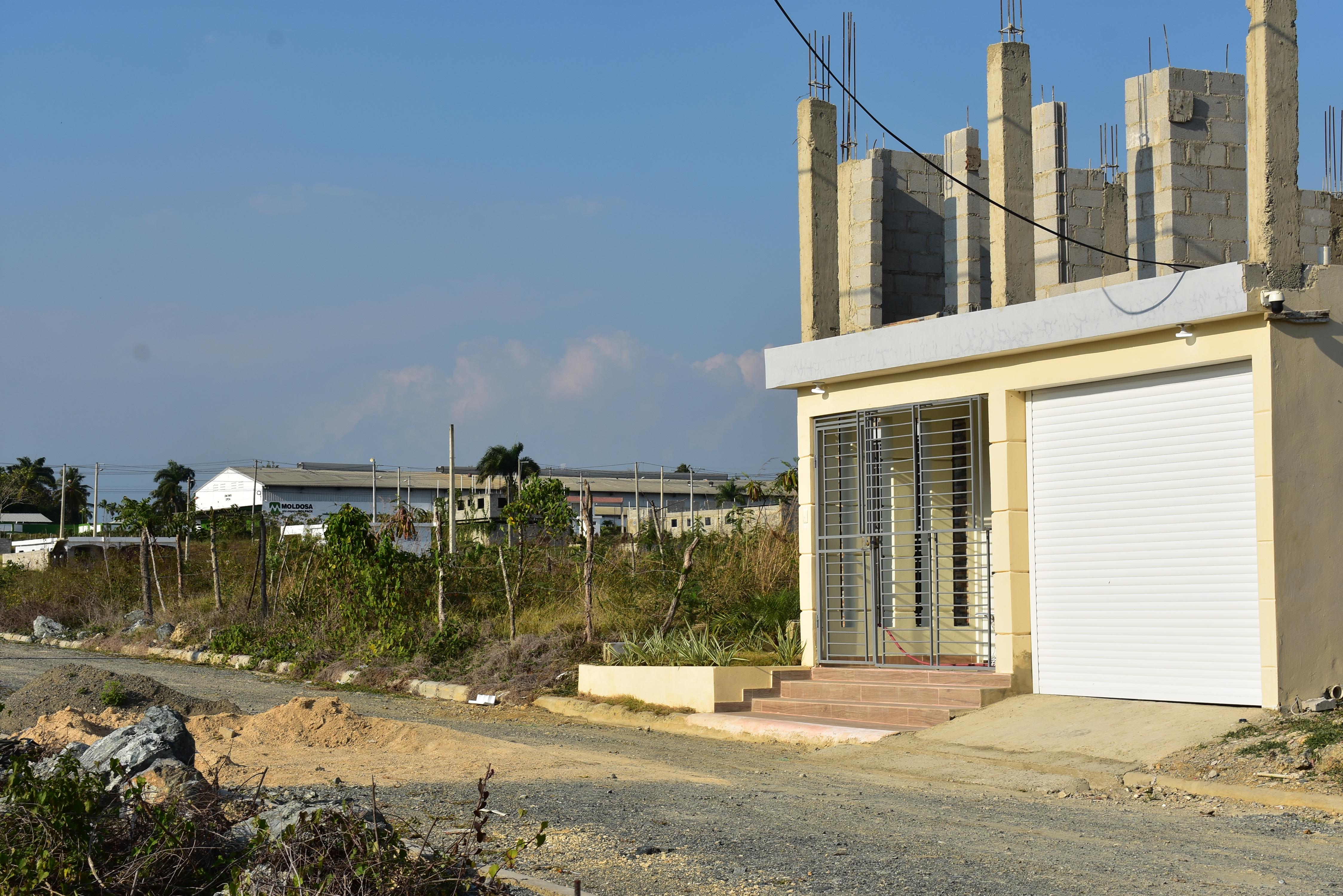 invierte en tu hogar solares financiados con tirulo de propiedad en sd Foto 7256135-8.jpg