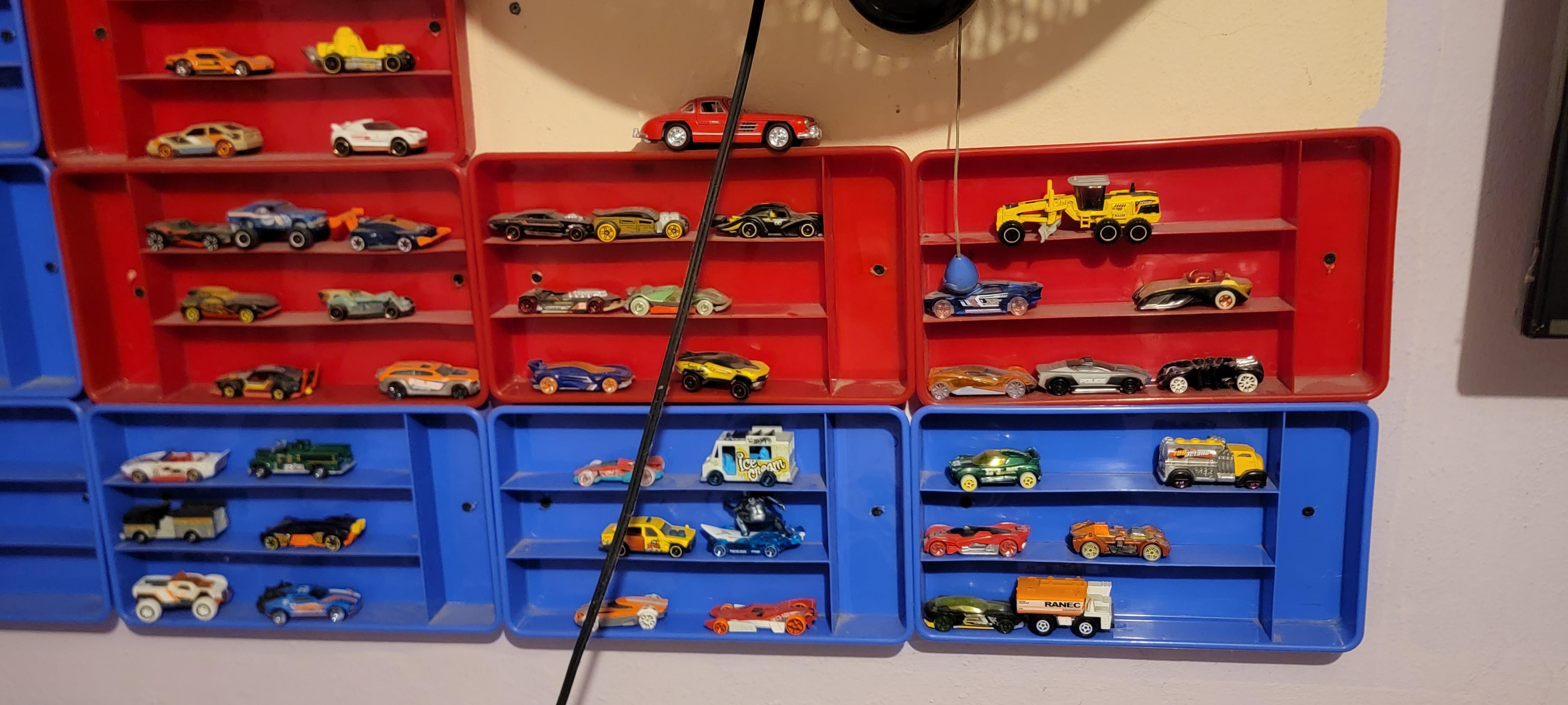 Colección de coches Hot wheels  Foto 7256231-9.jpg