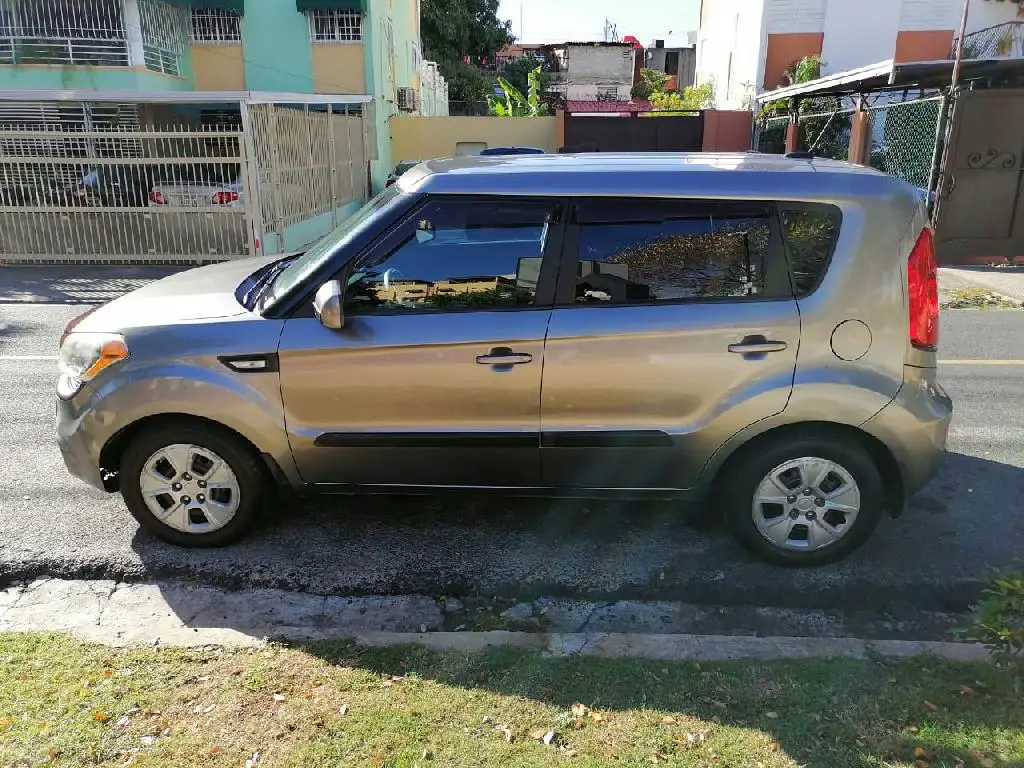 VENDO KIA SOUL 2013 8298651242 Foto 7256305-1.jpg
