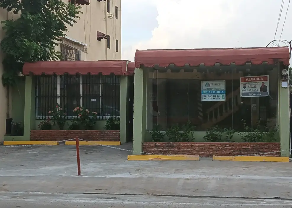 RENTA LOCALES COMERCIALES O 1ER PISO COMPLETO 8298651242 Foto 7256308-2.jpg