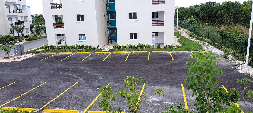 Apartamento de 2 habitaciones con aires acondicionados y cocina equipa Foto 7256432-3.jpg