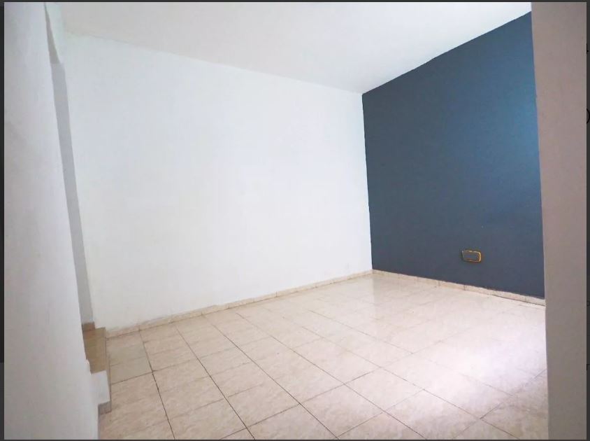 Casa de tres niveles y 14 habitaciones en Zona Colonial Foto 7256524-15.jpg
