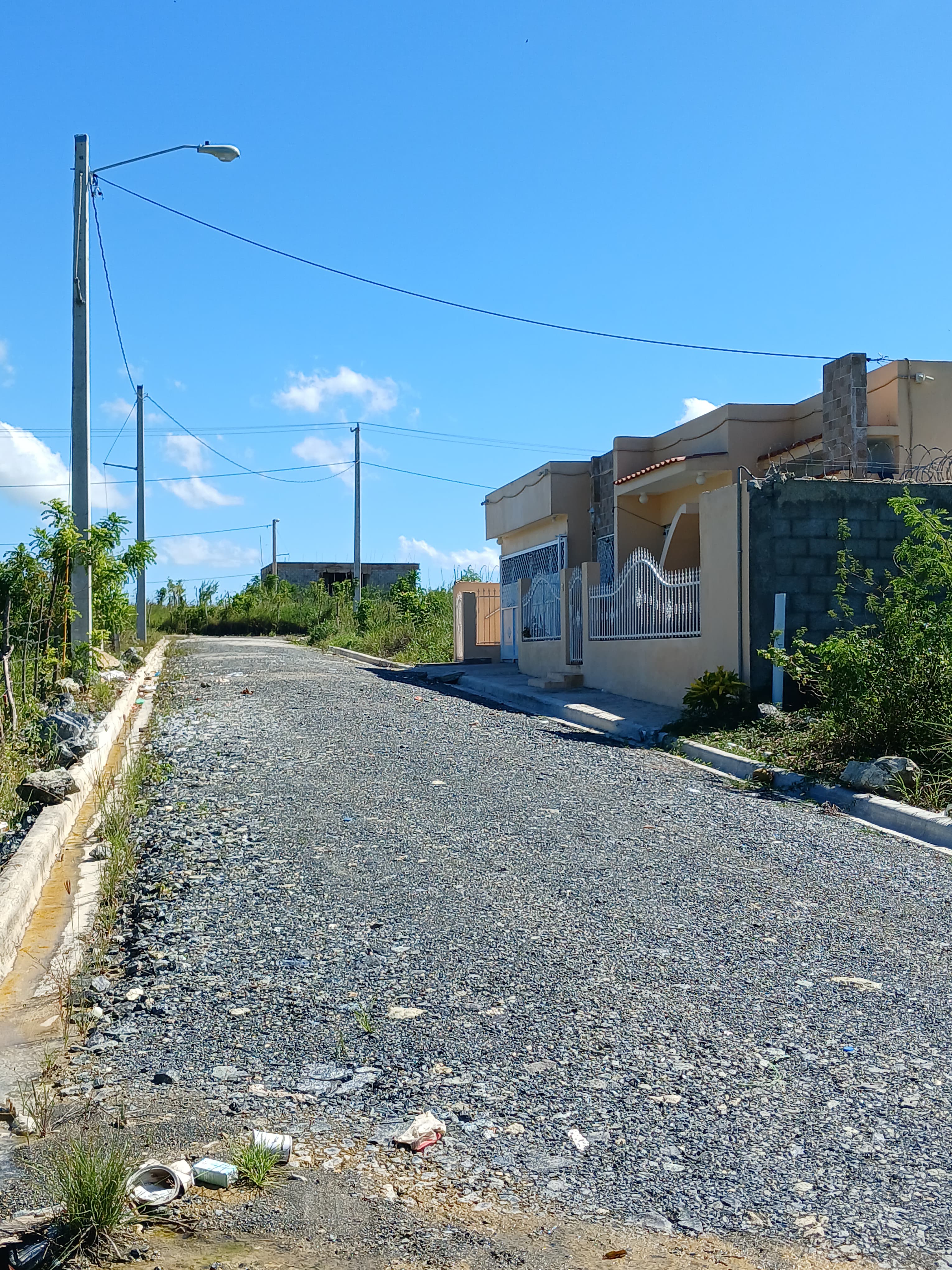 SOLARES 225 MTS2 CON TITULO Y DESLINDADO EN RESIDENCIAL HABI Foto 7256528-11.jpg