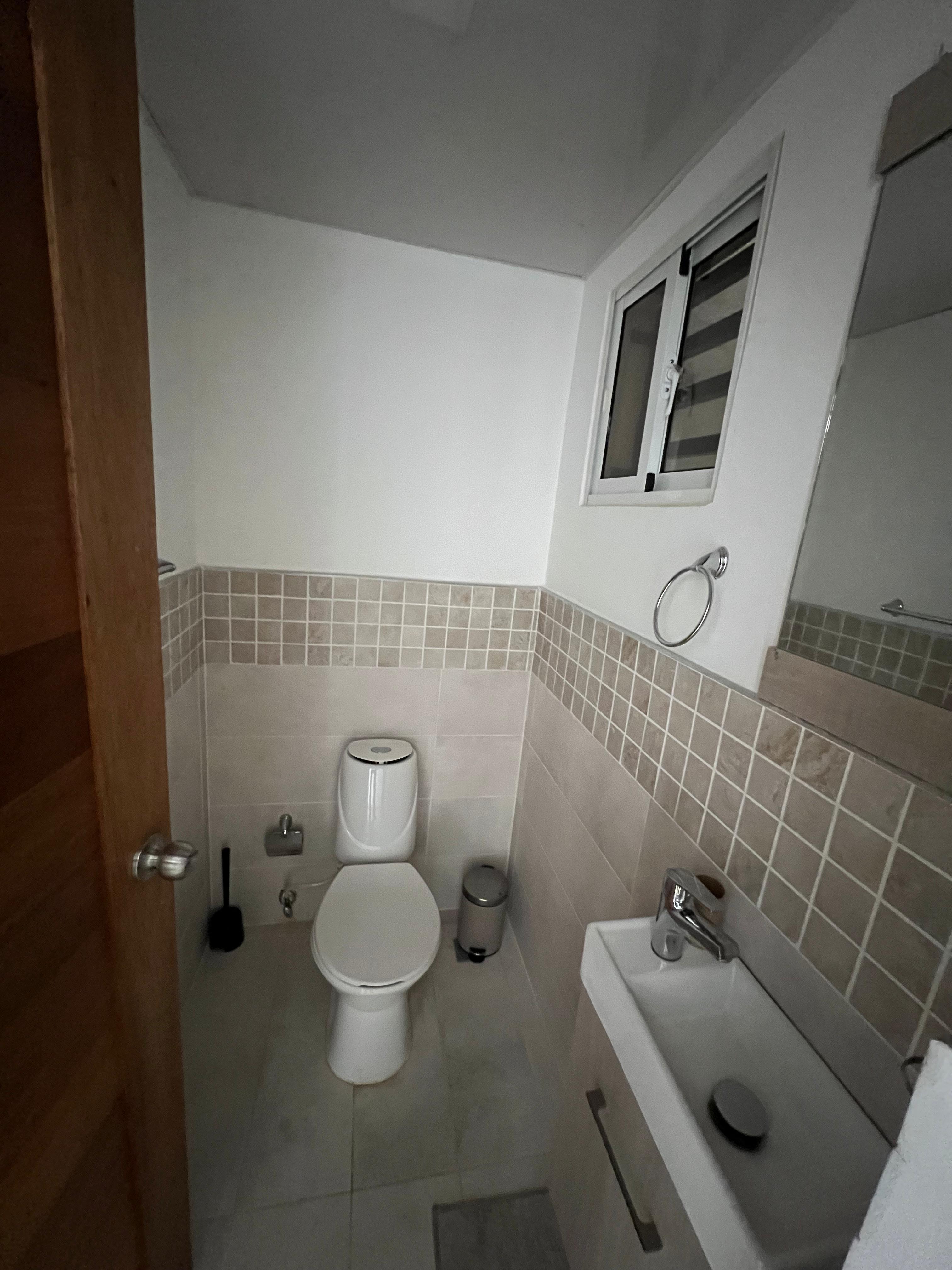 Alquilo apartamento totalmente amueblado en Arroyo Hondo Foto 7256708-7.jpg