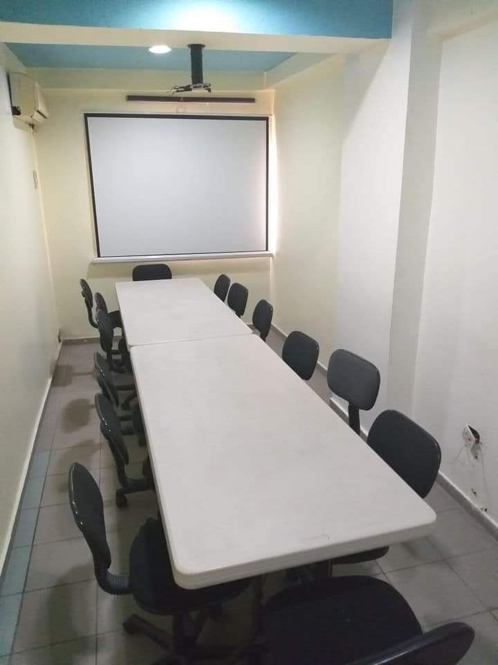 Salones Multiusos Disponibles para reuniones conferencias y trabajo co Foto 7256722-3.jpg