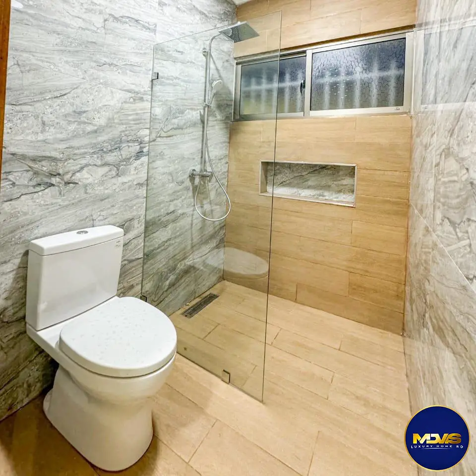 SE VENDE CASA NUEVA A ESTRENAR EN LA ROMANA  Foto 7256780-12.jpg
