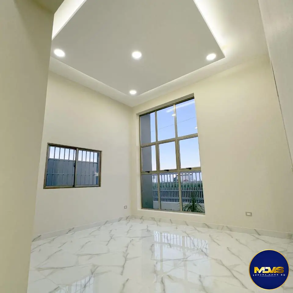 SE VENDE CASA NUEVA A ESTRENAR EN LA ROMANA  Foto 7256780-7.jpg