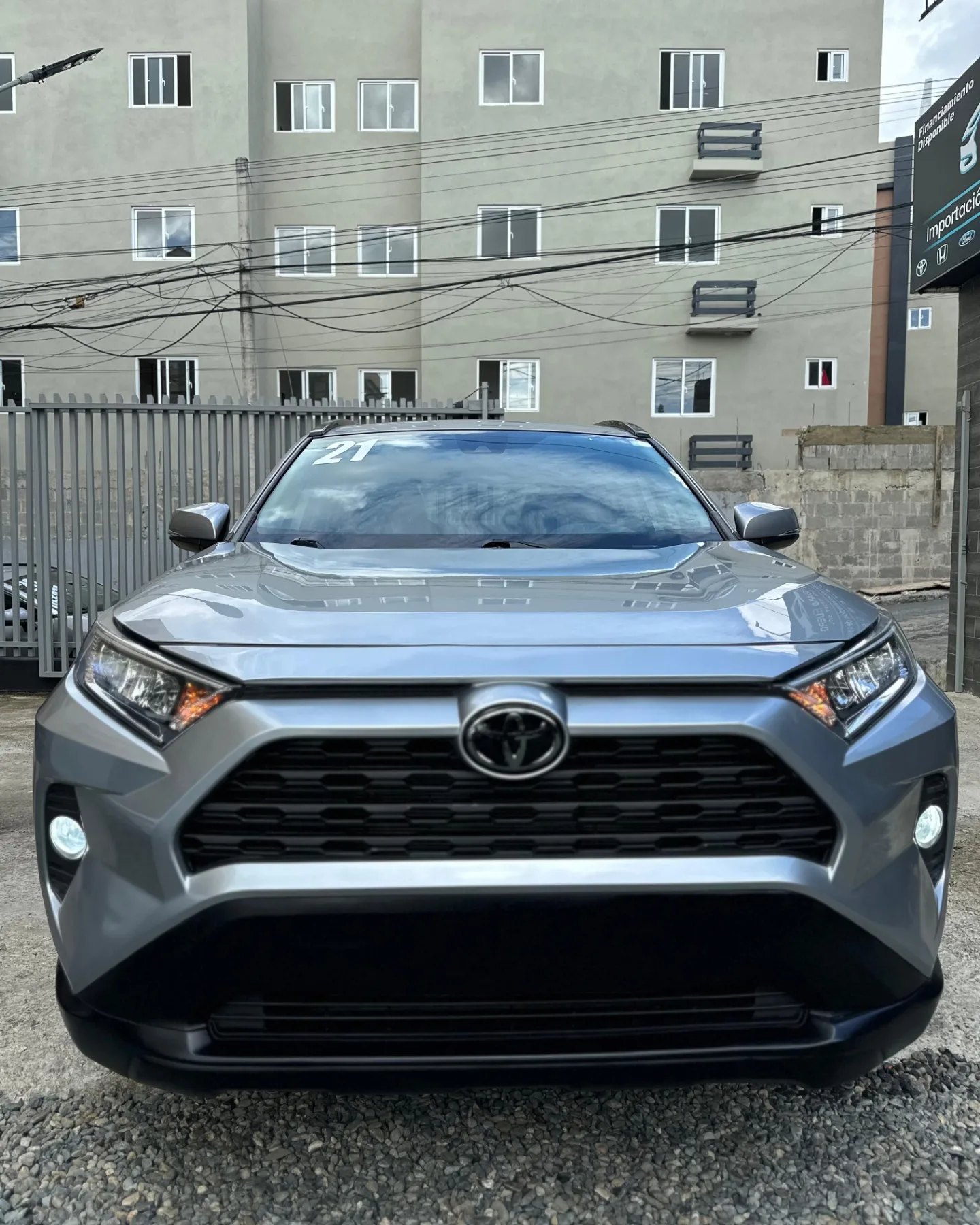 Toyota Rav4 Xle 2021 Foto 7256821-2.jpg