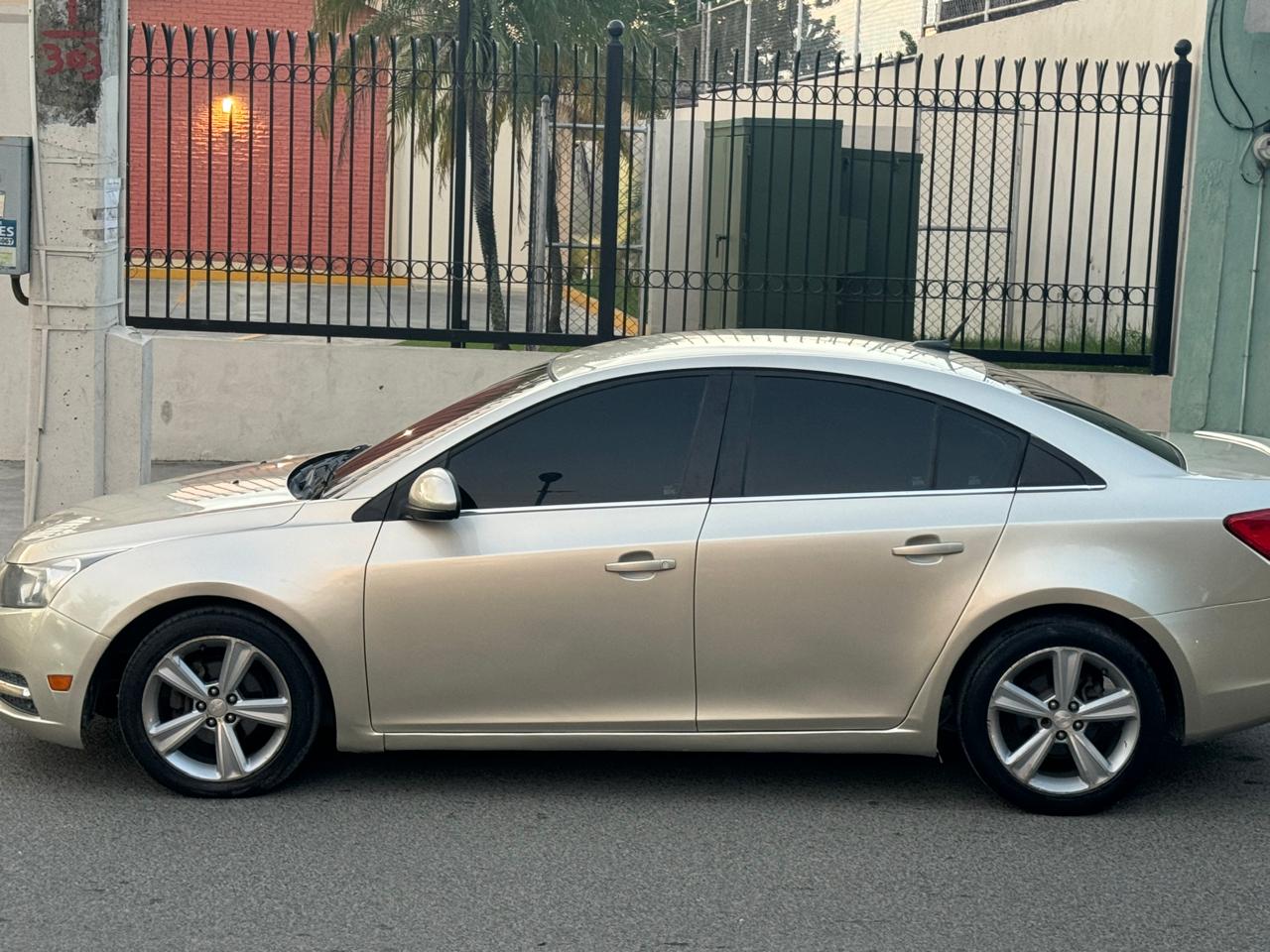 Chevrolet Cruze LTZ 2012 Foto 7256823-5.jpg