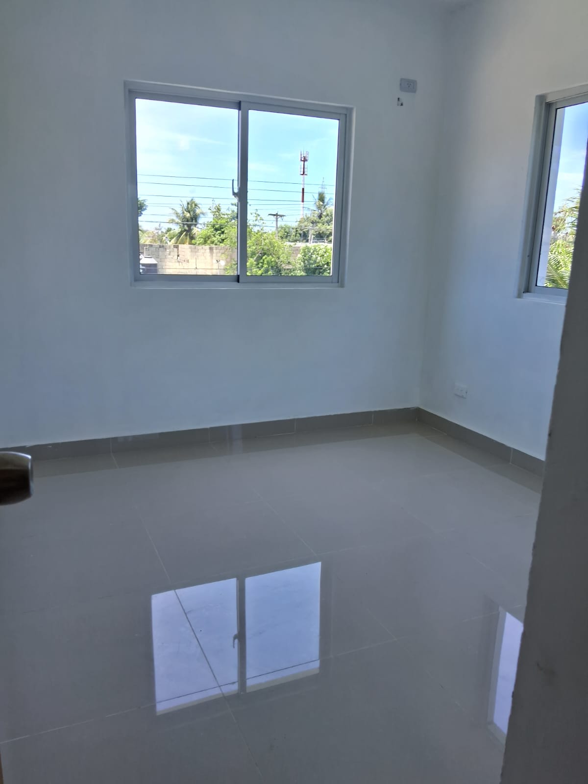 SE VENDE APARTAMENTO EN EL ALMIRANTE SANTO DOMINGO ESTE Foto 7256838-5.jpg
