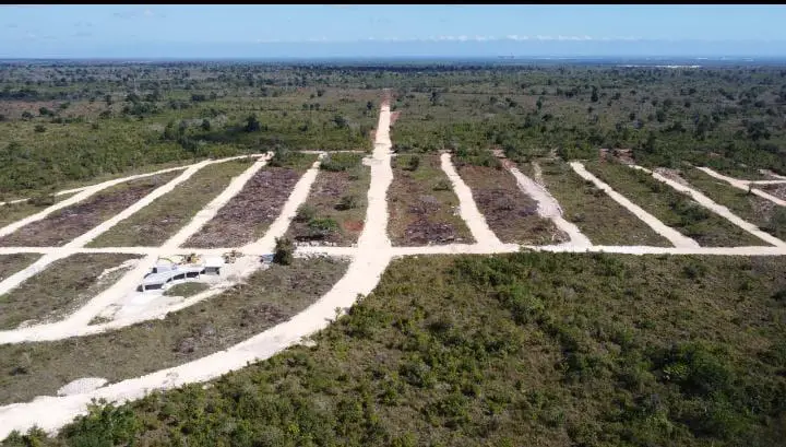 Vendo solar alta vista en punta cana Foto 7256911-9.jpg