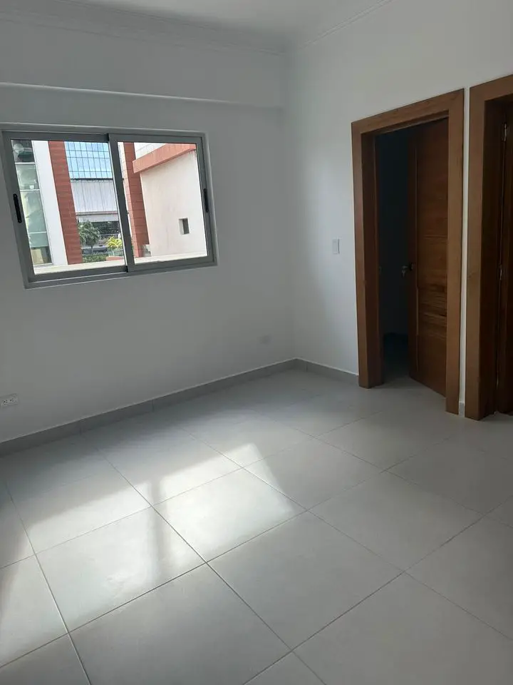 Apartamento en alquiler vacío de 2 Habitaciones en Bella Vista Foto 7256984-10.jpg