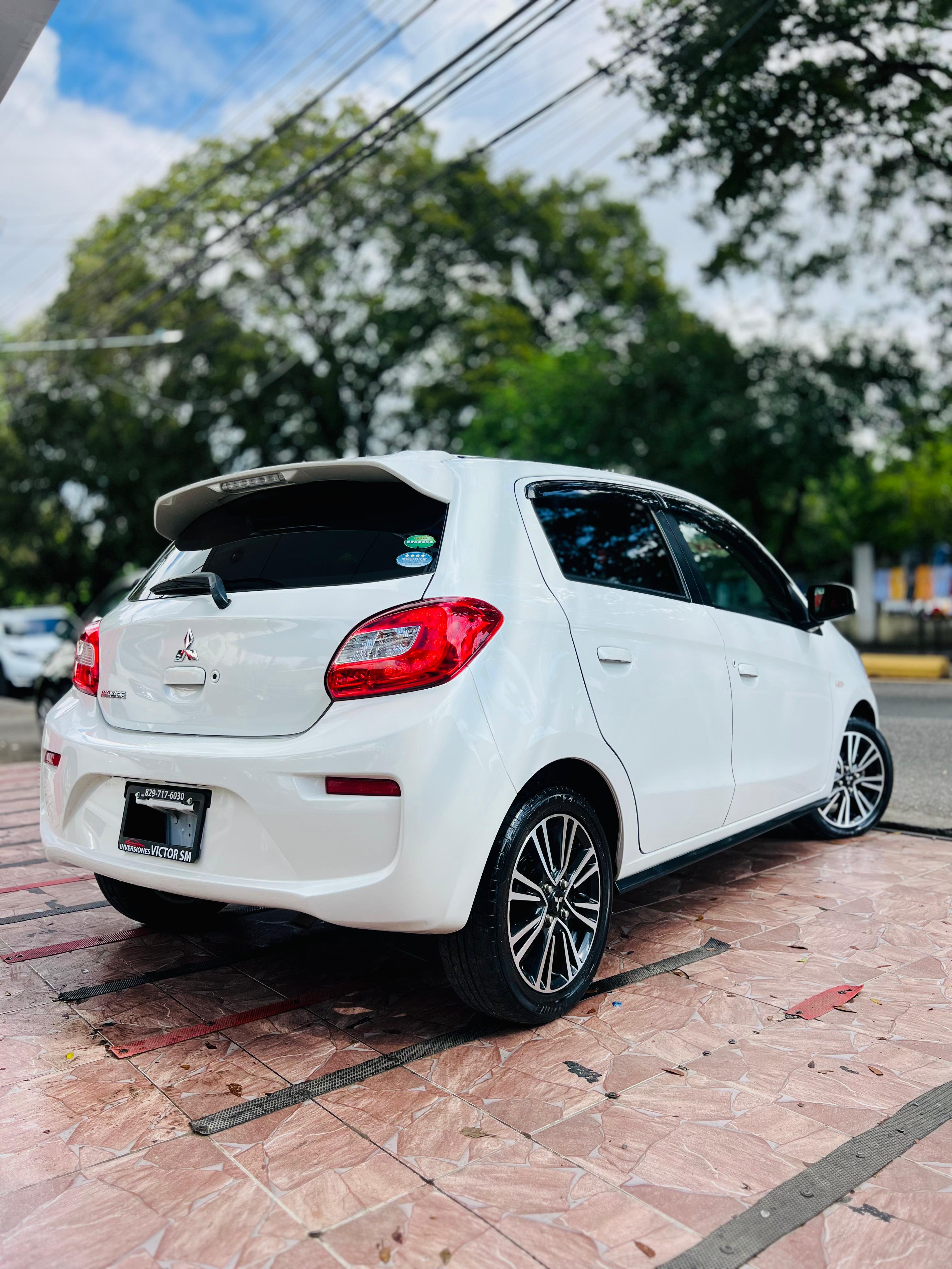 MITSUBISHI MIRAGE Foto 7257089-7.jpg