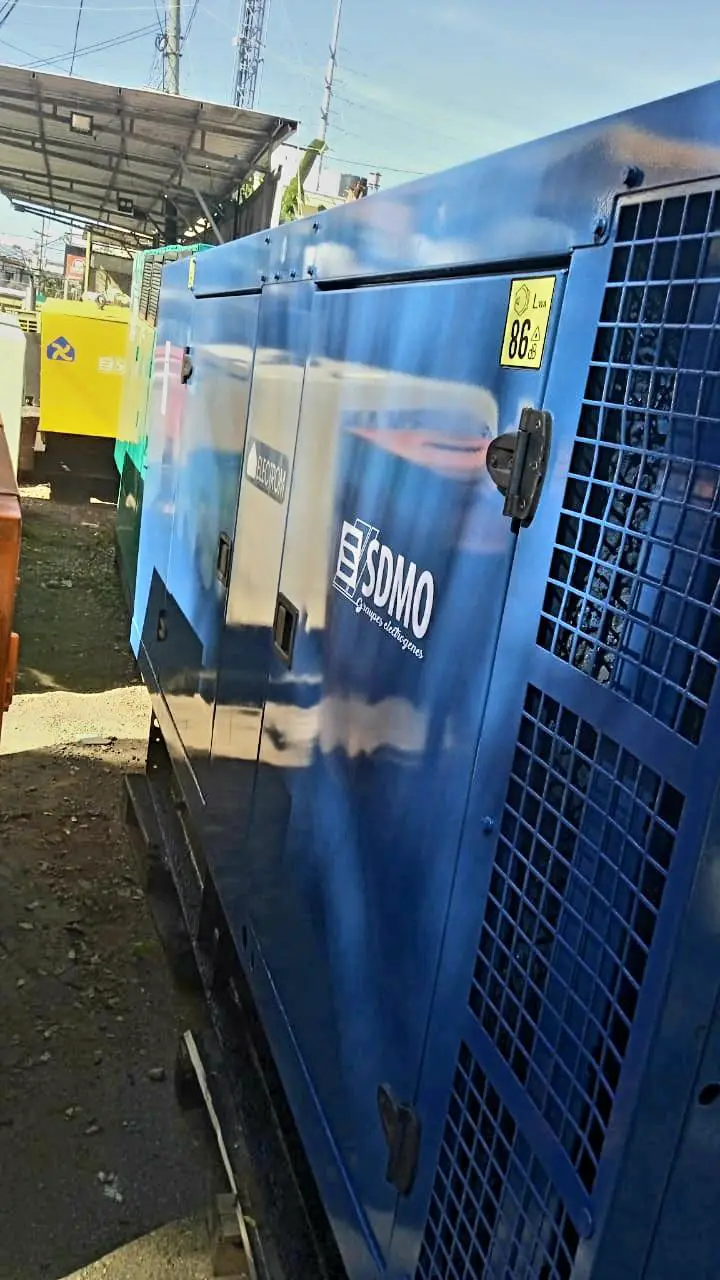 PLANTA ELÉCTRICA SDMO DE 200 KW ULTRA SILENCIOSA DISPONIBLE ➡️➡️➡️???? Foto 7257135-2.jpg