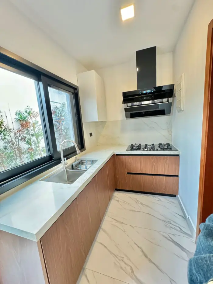 VENTA DE LUJOSA CASA CON PISCINA EN LLANOS DE GURABO Foto 7257143-7.jpg