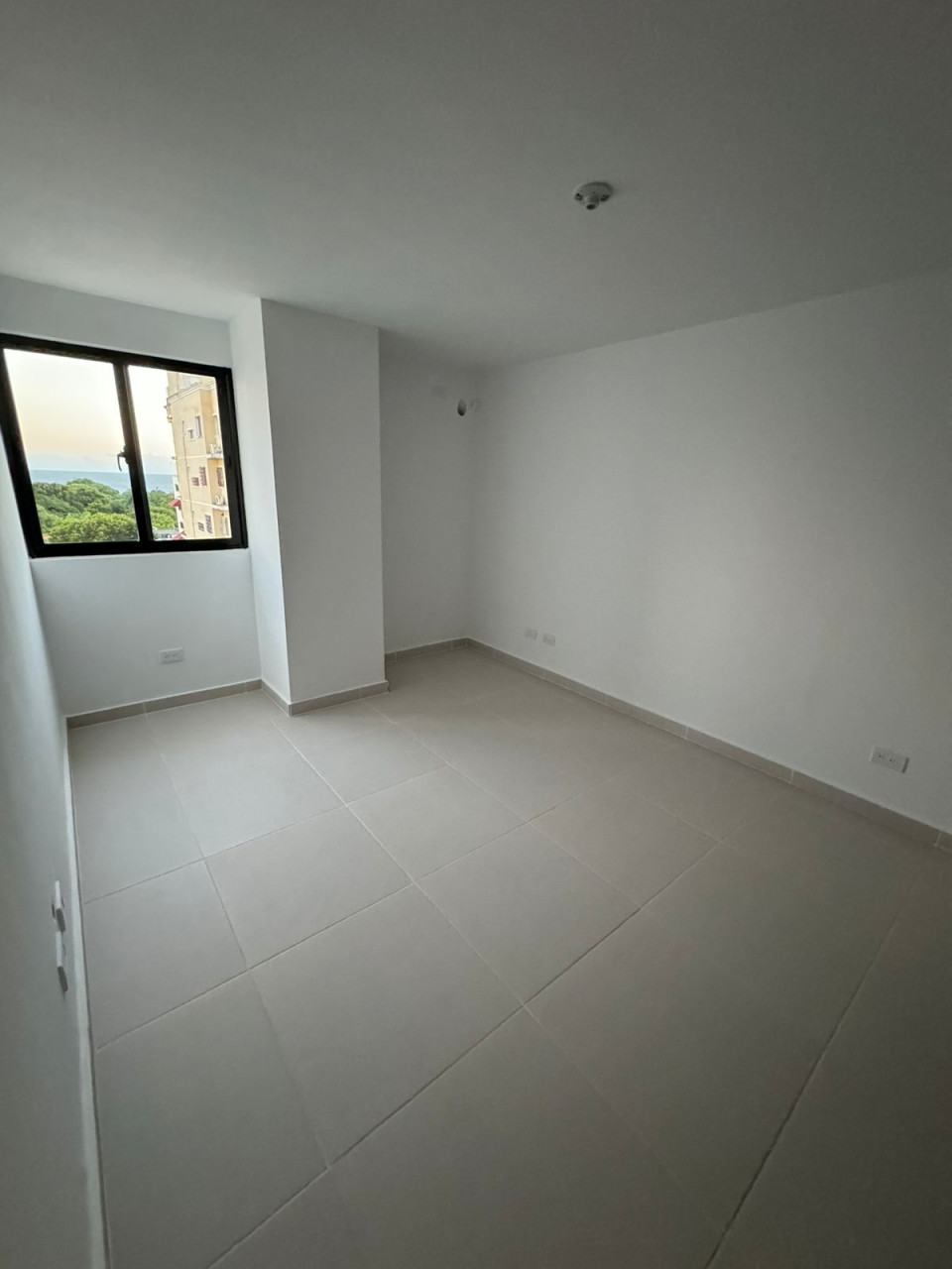 Alquilo Apartamento en GAZCUE SANTO DOMINGO DE GUZMÁN Foto 7257356-3.jpg