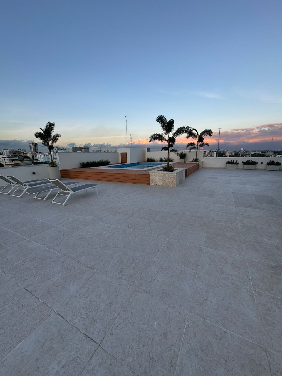 Alquilo Apartamento en GAZCUE SANTO DOMINGO DE GUZMÁN Foto 7257356-8.jpg
