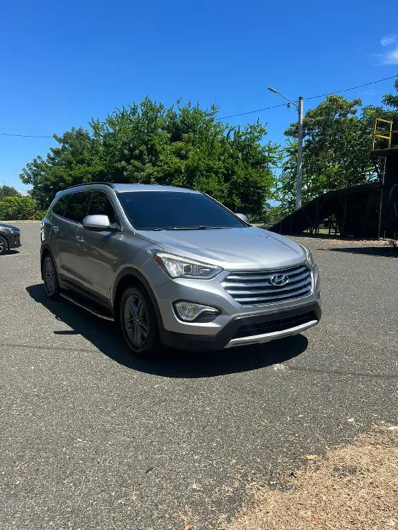 Hyundai Grand  Santa Fe XL FWD 2015 3 fila impecable Foto 7257526-2.jpg