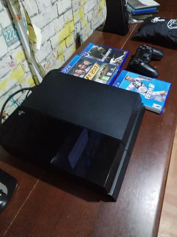 Vendo PlayStation 4 nítido 100 Foto 7257563-2.jpg