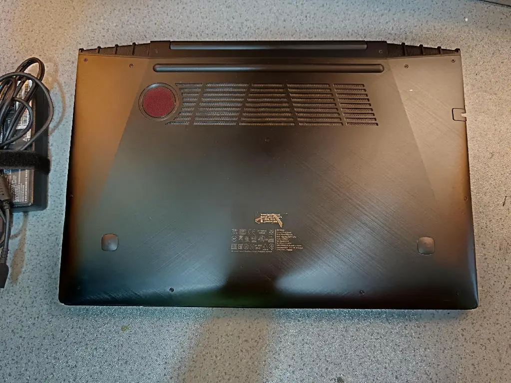 Laptop GAMER Lenovo Y70 touch i7 500gb ssd 16GB 4gb GeForce GTX 96 Foto 7257609-6.jpg