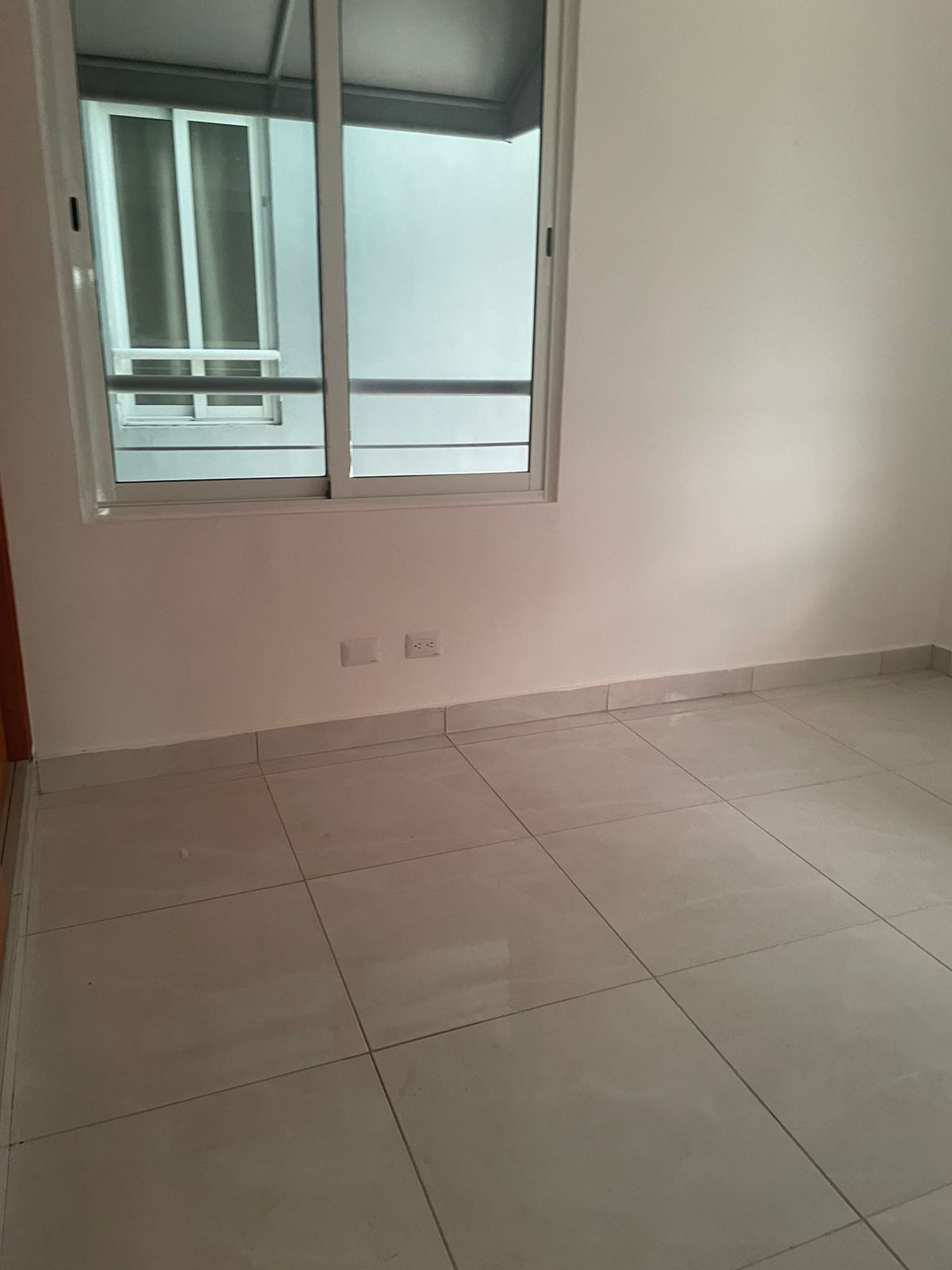 Apartamento en alquiler en la Av. Jacobo Majluta 3 habitaciones Foto 7257745-14.jpg