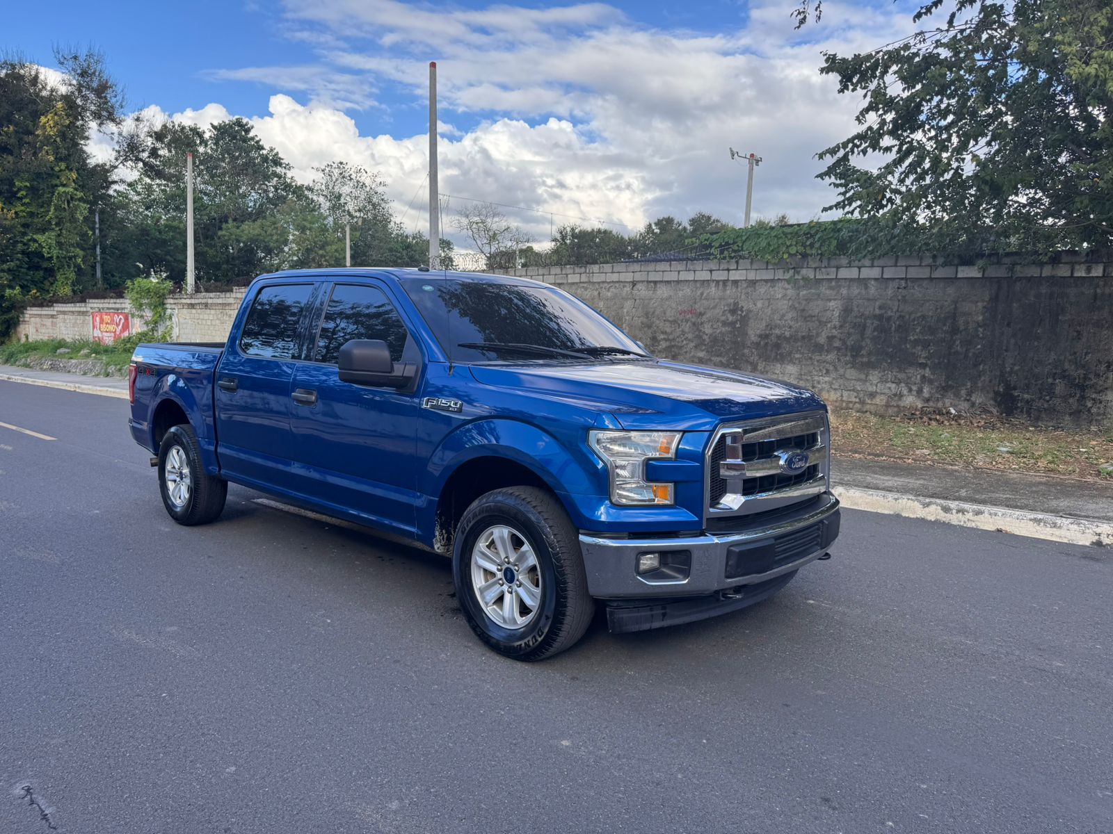 Ford F-150 XLT 2017 4X4 Gas y Gasolina  Foto 7257922-10.jpg