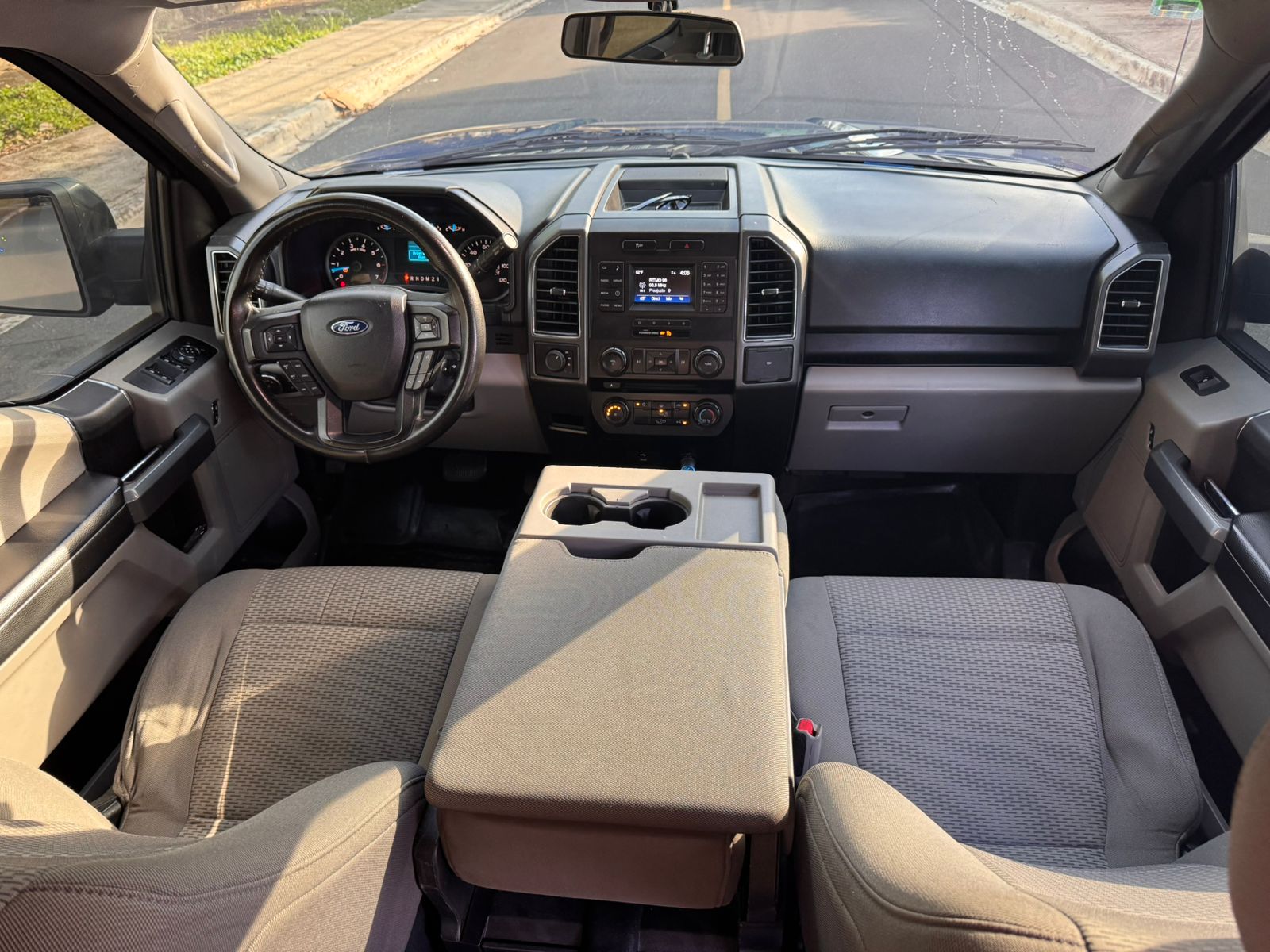 Ford F-150 XLT 2017 4X4 Gas y Gasolina  Foto 7257922-3.jpg