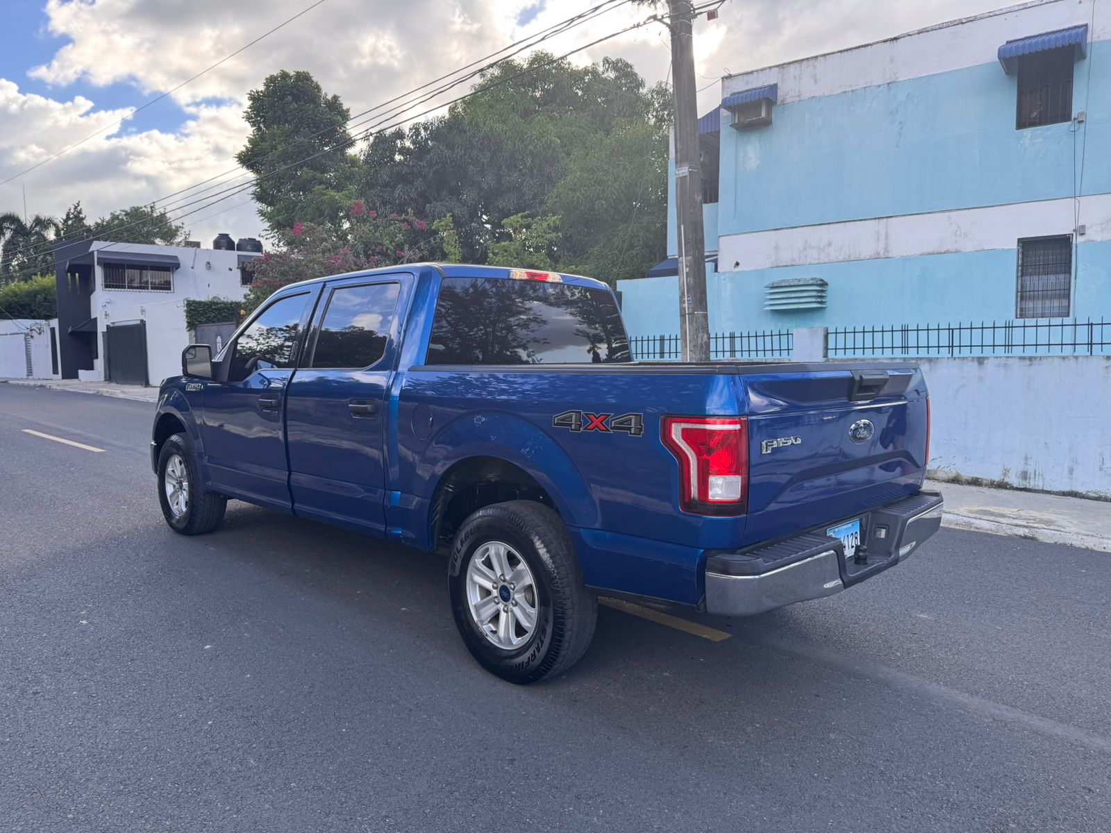 Ford F-150 XLT 2017 4X4 Gas y Gasolina  Foto 7257922-8.jpg