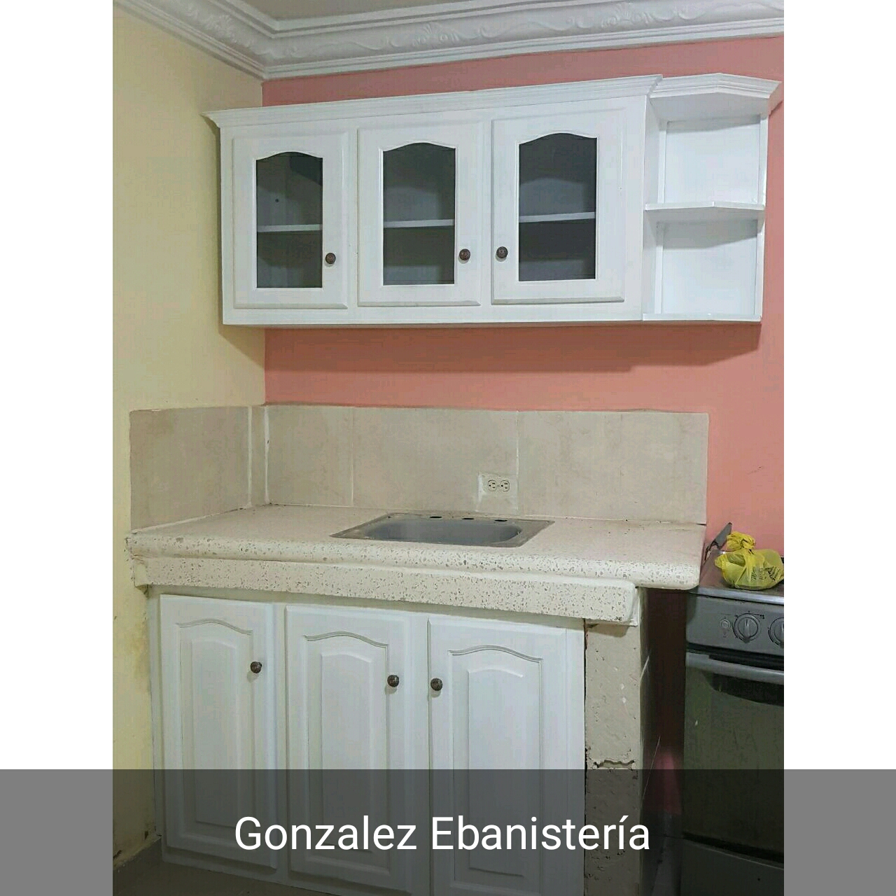 Cocina en madera color blanco  Foto 7257941-2.jpg