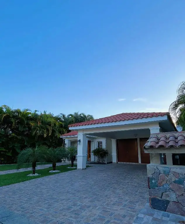 Se vende espectacular villa en metro country club  Foto 7257999-1.jpg