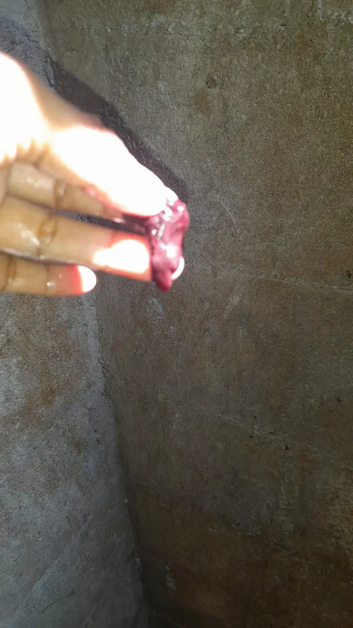 MIREN LO QUE EXPULSAN LAS QUE SE TOMAN MIS BOTELLAS Foto 7258122-3.jpg