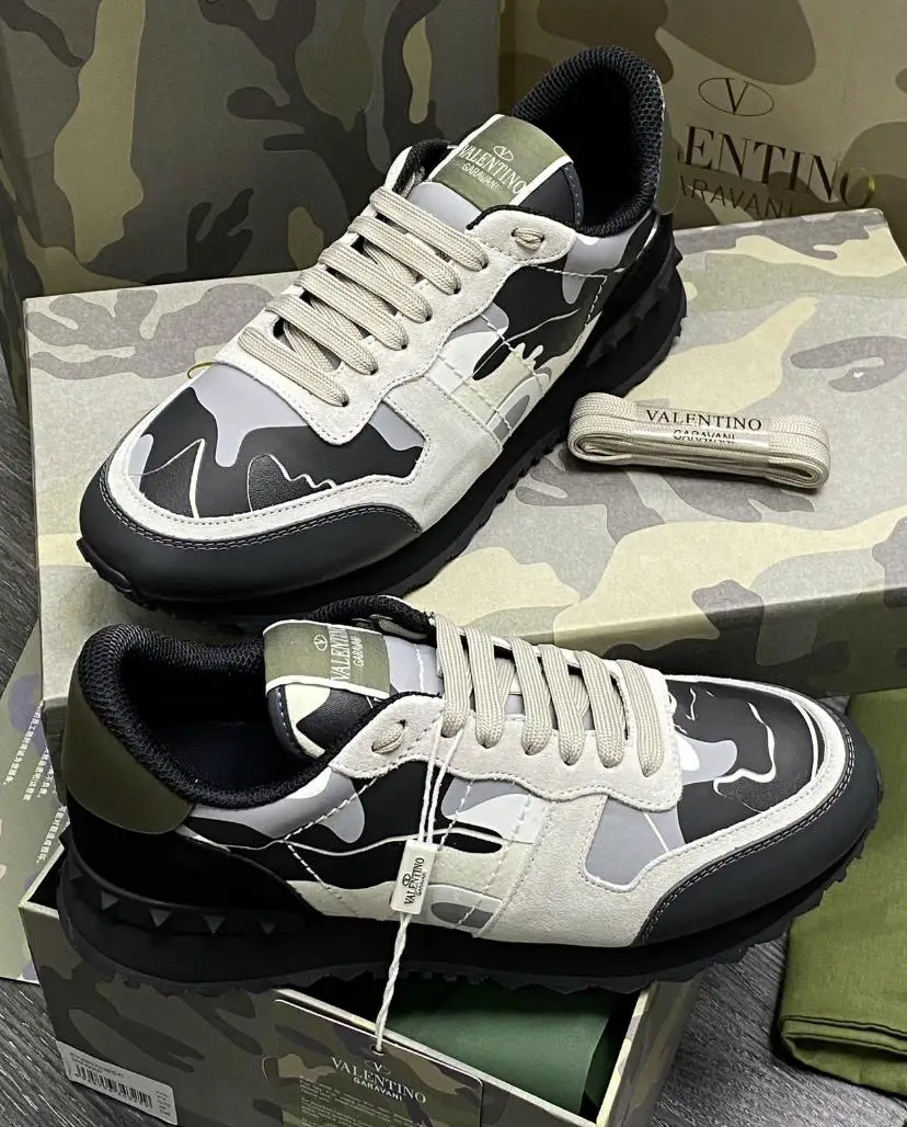 Sneakers Tenis Teni Valentino Garavani Italy 2024 Foto 7258136-2.jpg