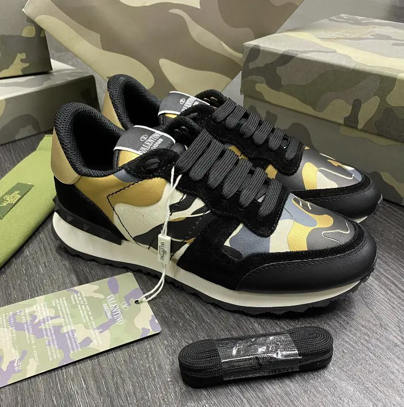 Sneakers Tenis Teni Valentino Garavani Italy 2024 Foto 7258136-3.jpg