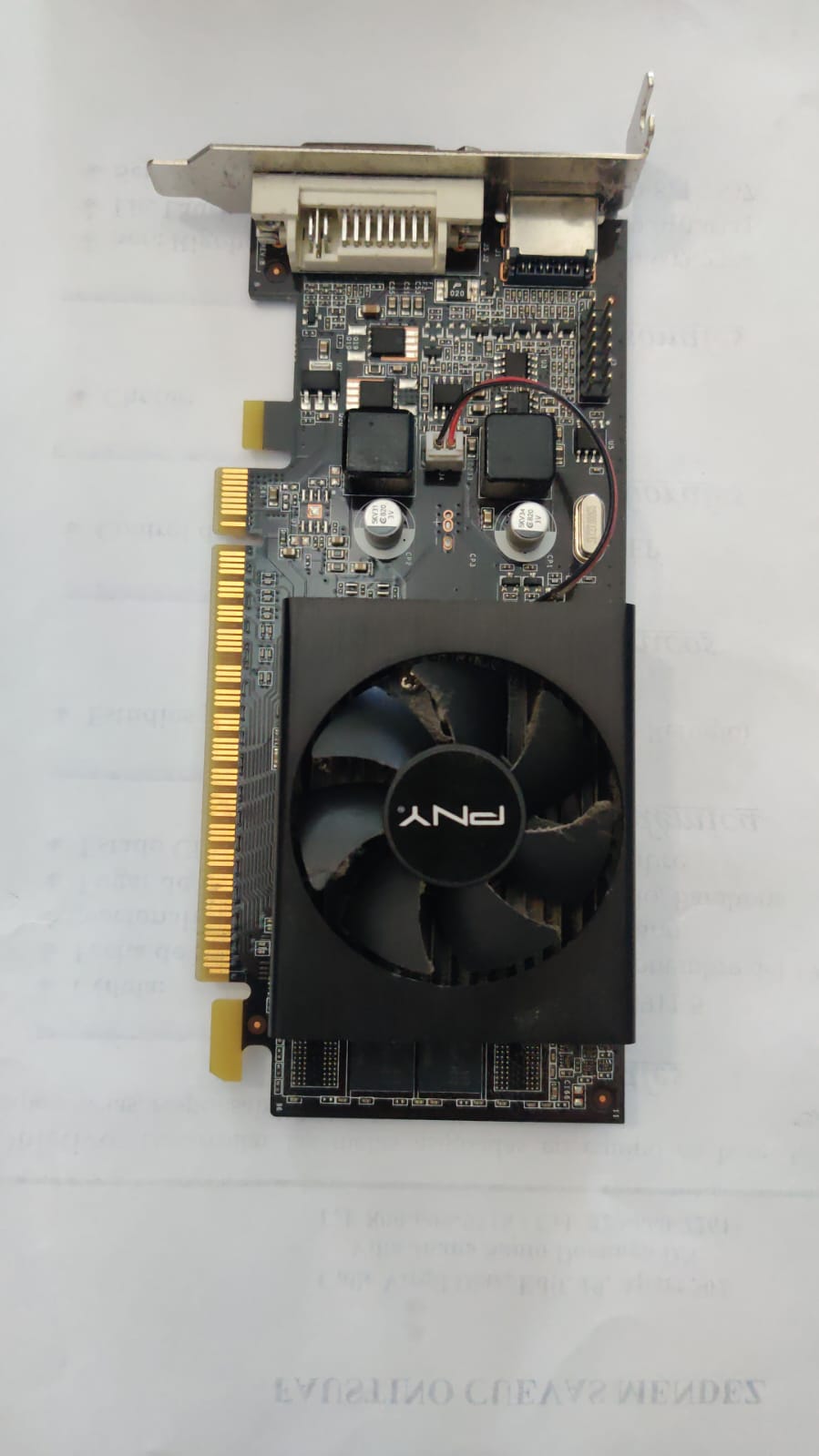 TARJETA DE VIDEO 1GB PCI XPRESS NVIDIA 210 PUERTO DVI Y PUERTO HDMI   Foto 7258223-2.jpg