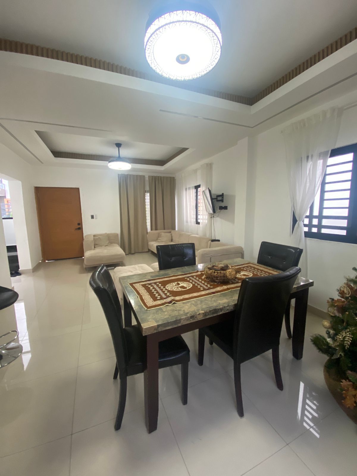Casa de dos niveles en Colinas del Oeste Foto 7258262-7.jpg