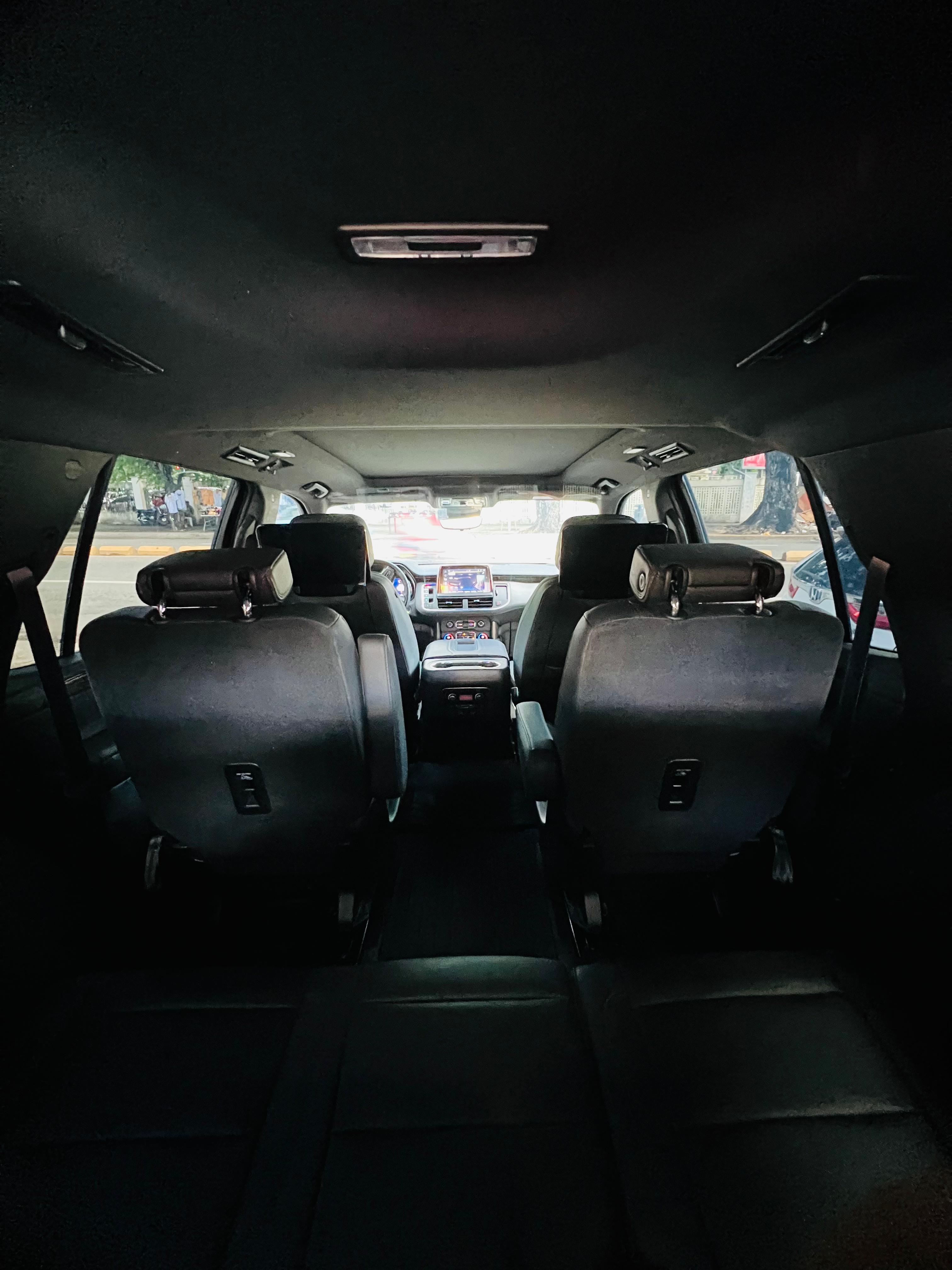 Chevrolet Tahoe High Country Foto 7258263-4.jpg