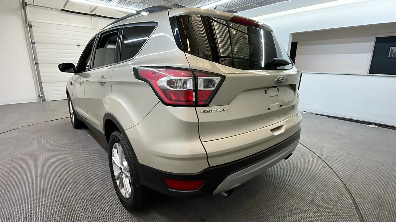 FORD ESCAPE SE ANO 2017 Foto 7258281-3.jpg