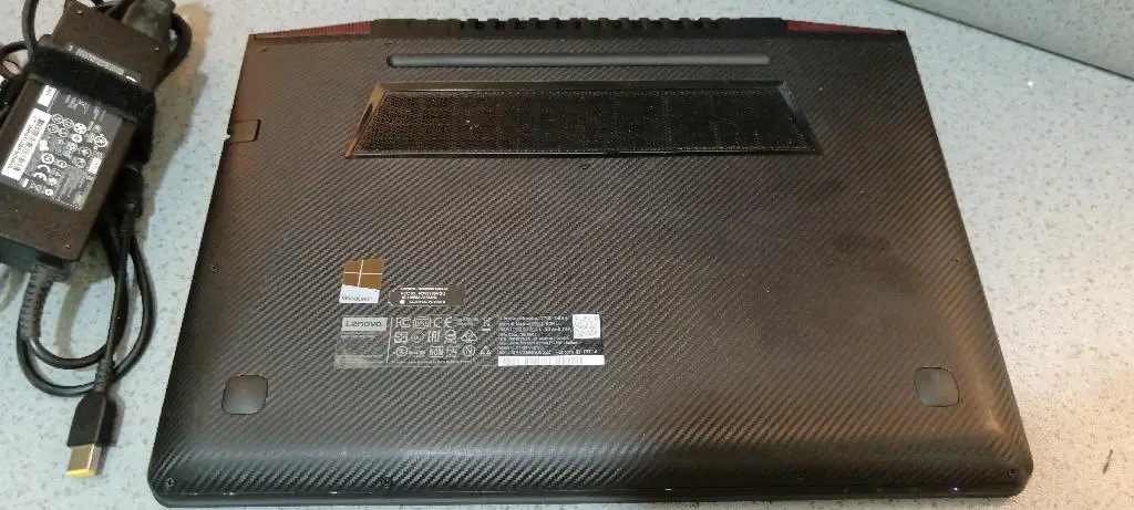 Laptop GAMER Lenovo Y700 i5-6300HQ 256gb 8GB 4GB Grafica Radeon R9 Lap Foto 7258298-3.jpg