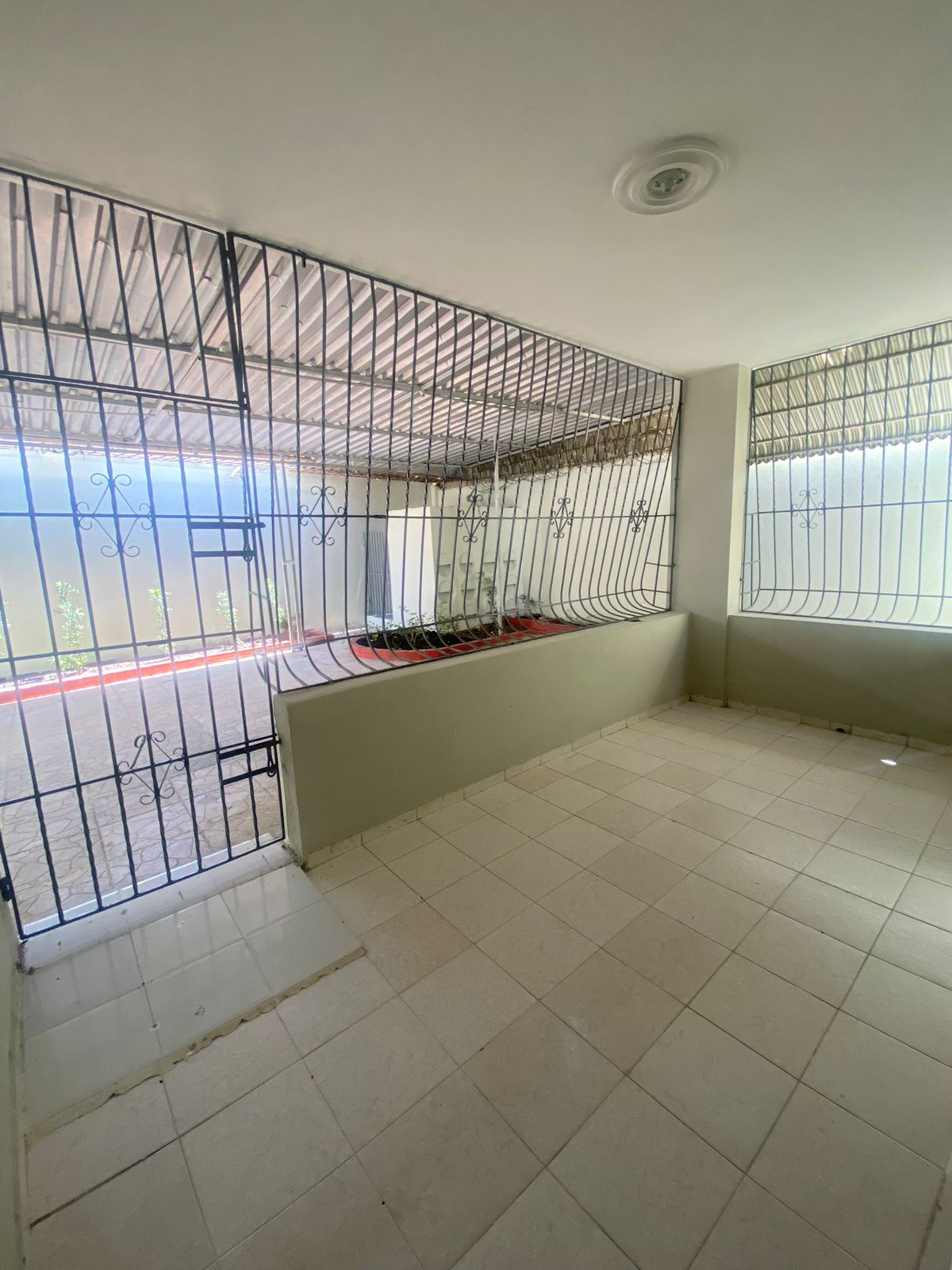 SE VENDE CASA EN ALPES 2 SANTO DOMINGO ESTE Foto 7258343-11.jpg