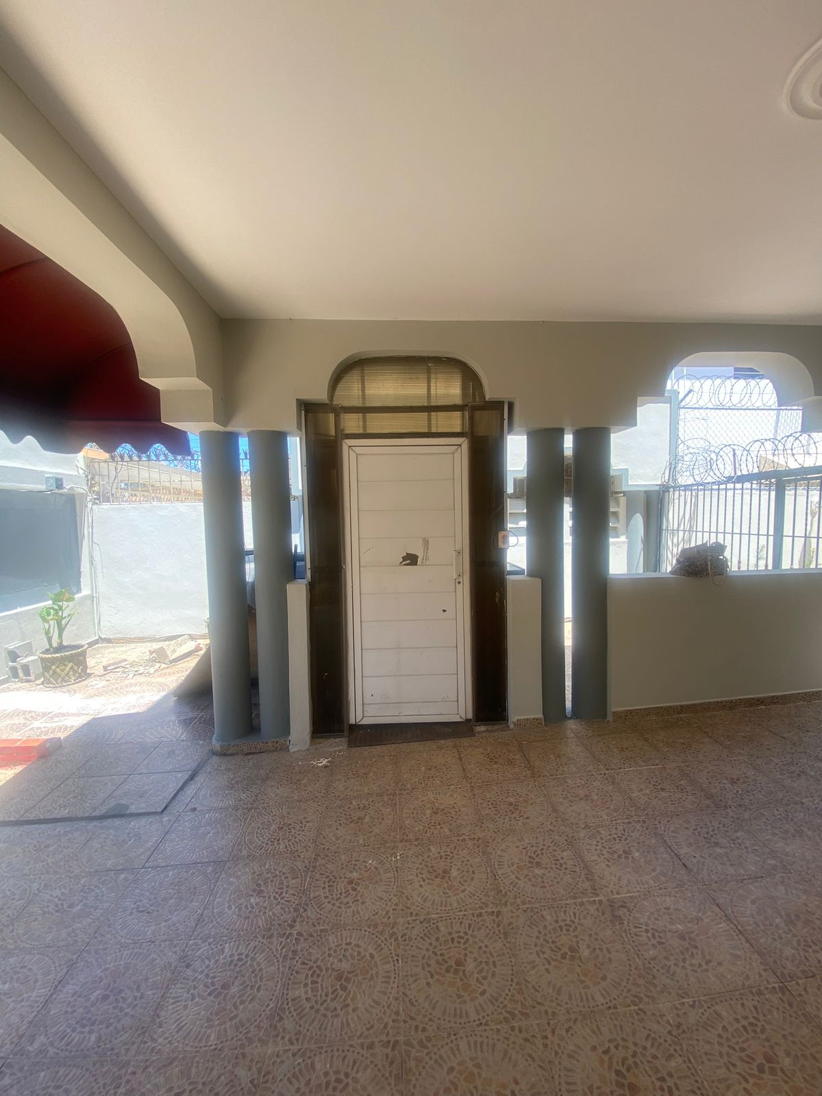 SE VENDE CASA EN ALPES 2 SANTO DOMINGO ESTE Foto 7258343-3.jpg