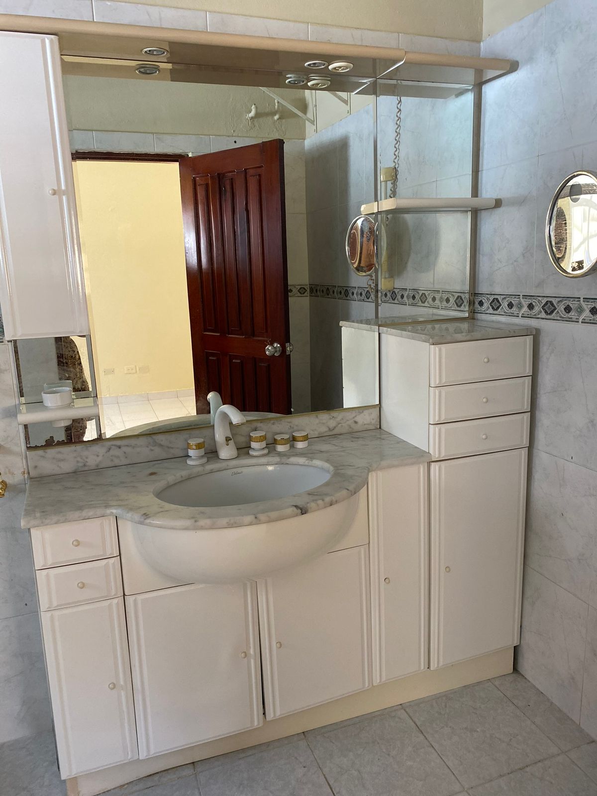 SE VENDE CASA EN ALPES 2 SANTO DOMINGO ESTE Foto 7258343-9.jpg