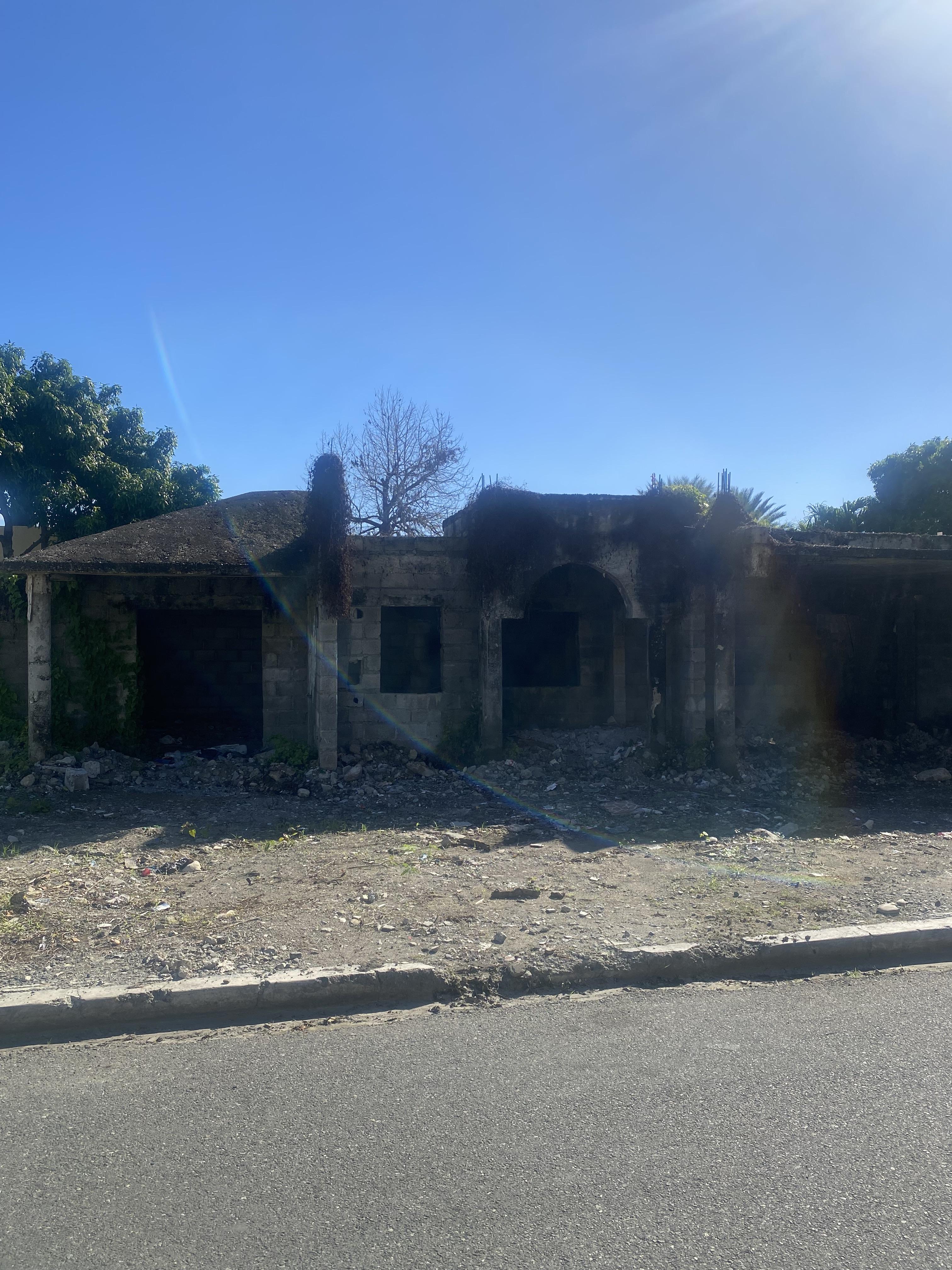 Se vende mejora con título sector los pescadores baní  Foto 7258413-2.jpg